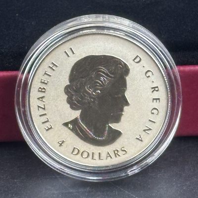 康怡轩钱币【图瓦卢+匈牙利+加拿大+白俄罗斯 纪念币专场】第251006期  2015年加拿大发行枫叶镶珐琅银套币（5枚/套）