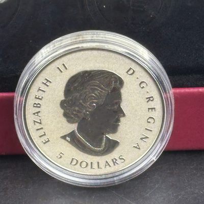 康怡轩钱币【图瓦卢+匈牙利+加拿大+白俄罗斯 纪念币专场】第251006期  2015年加拿大发行枫叶镶珐琅银套币（5枚/套）