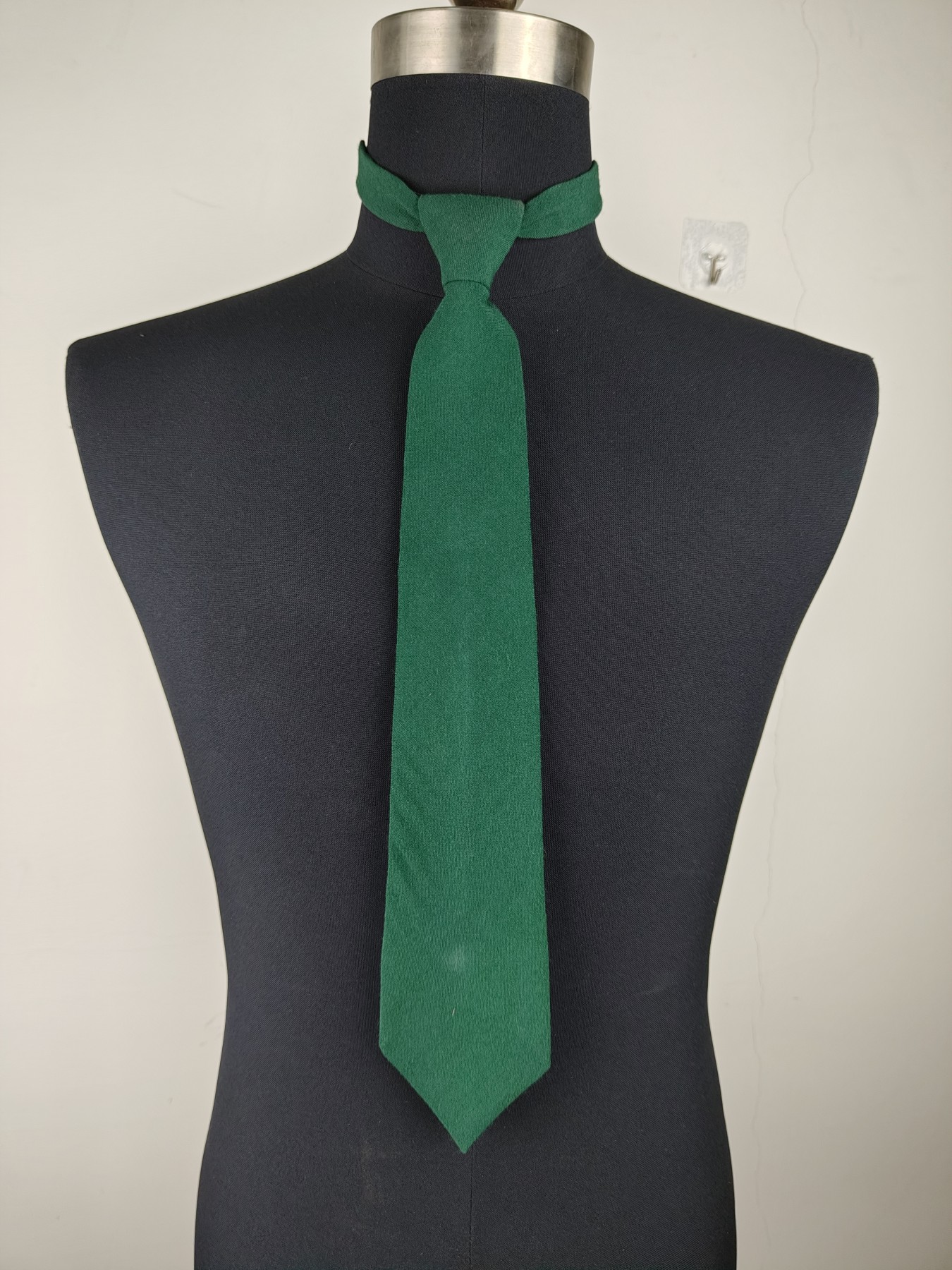 全场0元起拍 第127期 咸鱼国勋章拍卖专场 1月21日（周日）下午6：00开始 东德警察领带