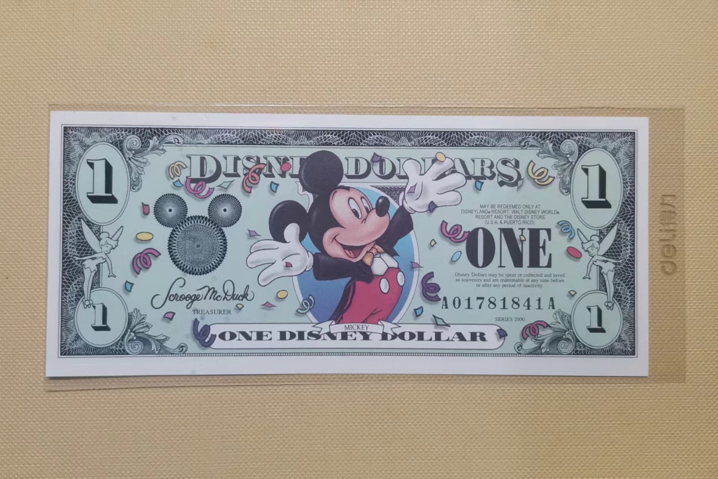 【易洋钱喜】第36场 外国纸币专场 2000年迪士尼1美元，图3有瑕疵