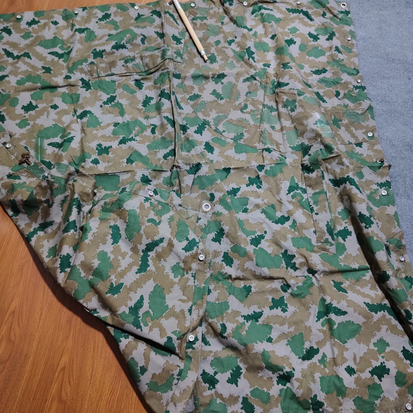 全场0元起拍 第127期 咸鱼国勋章拍卖专场 1月21日（周日）下午6：00开始 稀少，东德早期黄花迷彩帐篷布 170cm*175cm左右