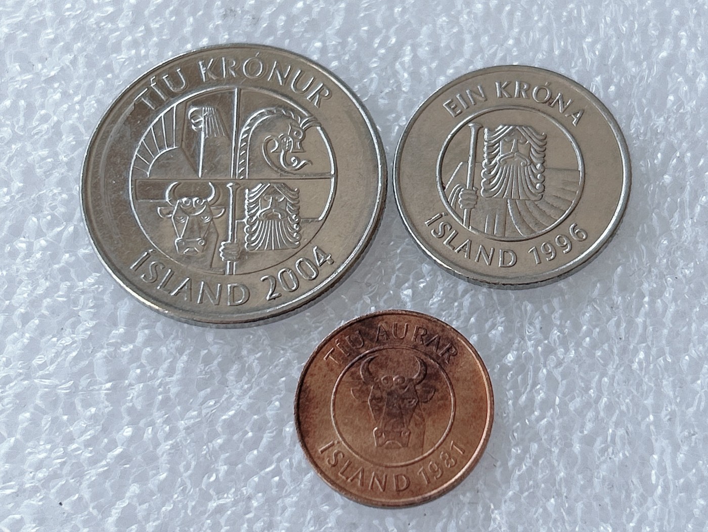 第一海外回流一元起拍收藏 散币场 第58期 冰岛 海洋动物 3枚