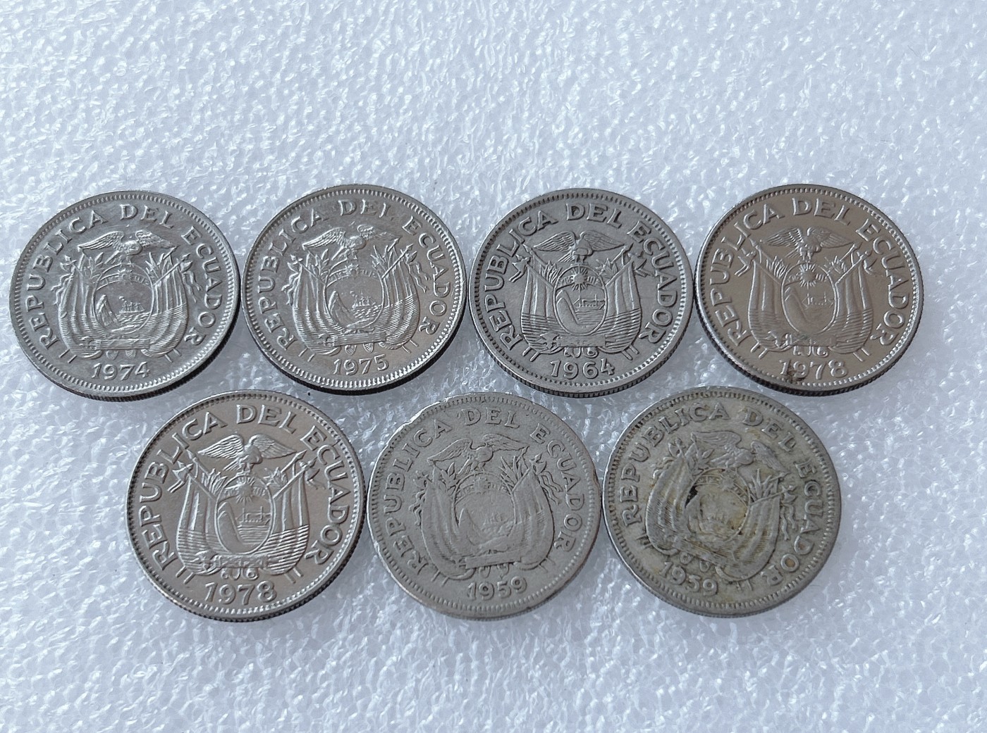 第一海外回流一元起拍收藏 散币场 第58期 厄瓜多尔1苏克雷 7枚