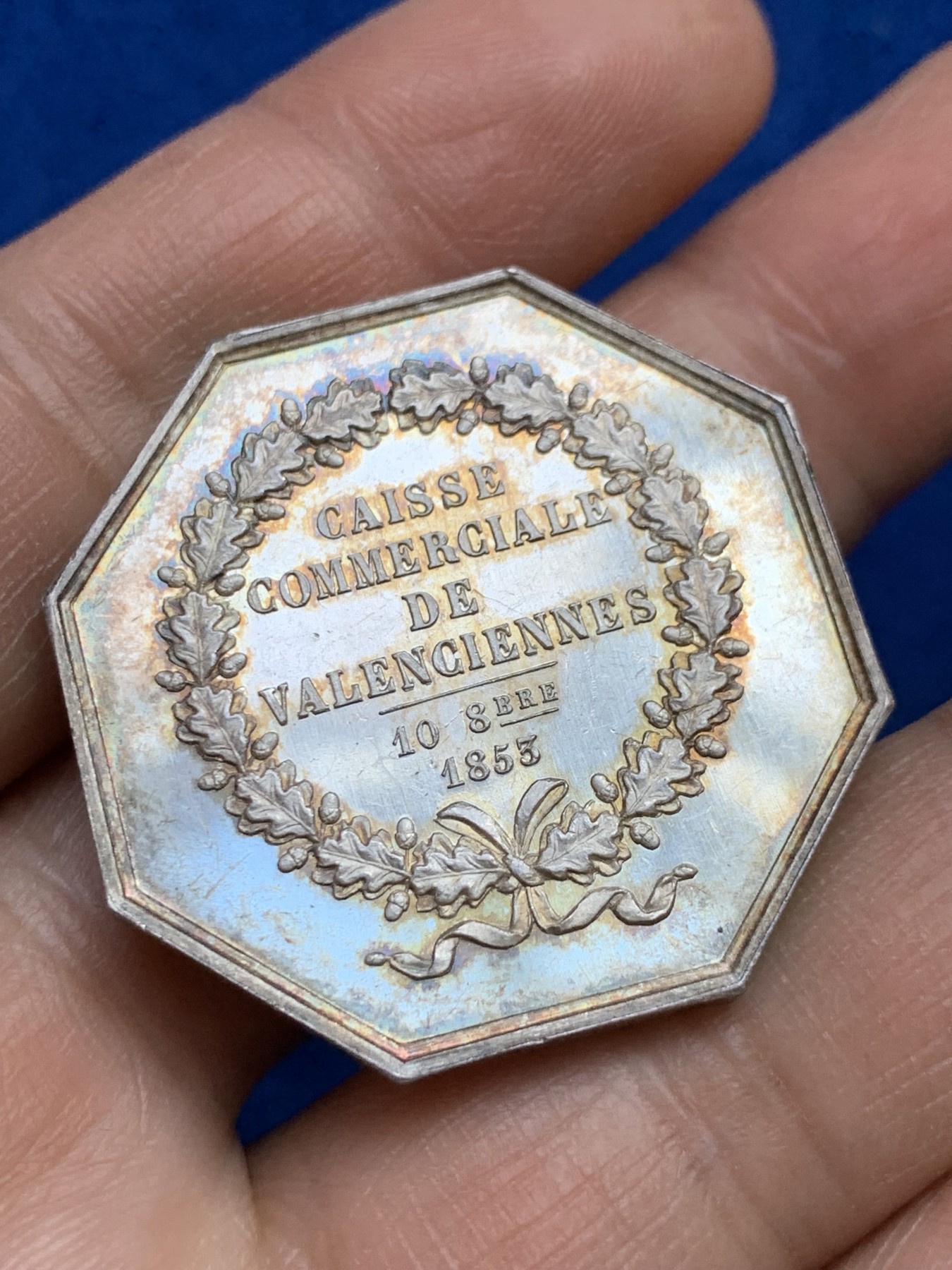 《竞宝斋》第237场- 周日，周一，周二，周日 疯狂4连拍 (全场包邮) 法国八角银章，瓦伦谢纳储蓄银行，19.90g，35.3mm，手指边铭，边道犀利