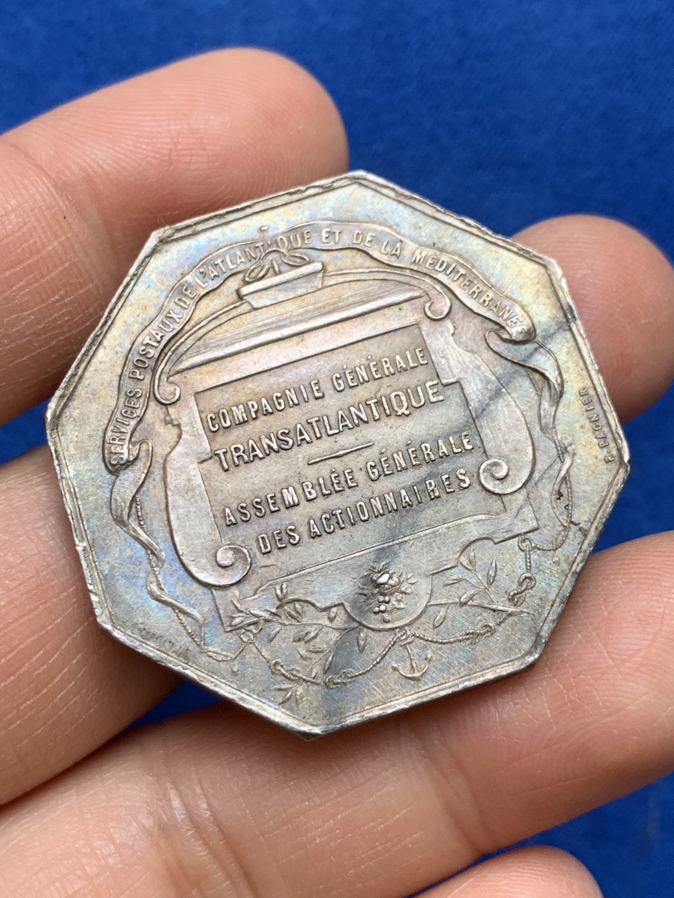 《竞宝斋》第237场- 周日，周一，周二，周日 疯狂4连拍 (全场包邮) 法国八角银章，大西洋邮政，连接着大西洋彼岸的纽约26.60g，38.5mm，丰饶角边铭