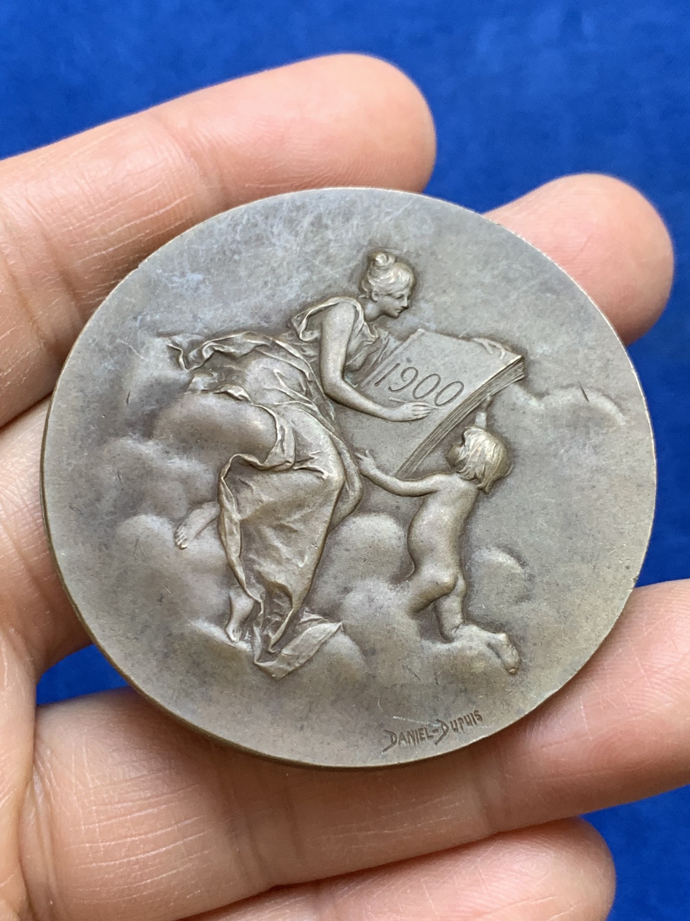 《竞宝斋》第237场- 周日，周一，周二，周日 疯狂4连拍 (全场包邮) 法国“云上天使”巴黎造币厂铜章，59.51g，50.3mm，丰饶角铜标