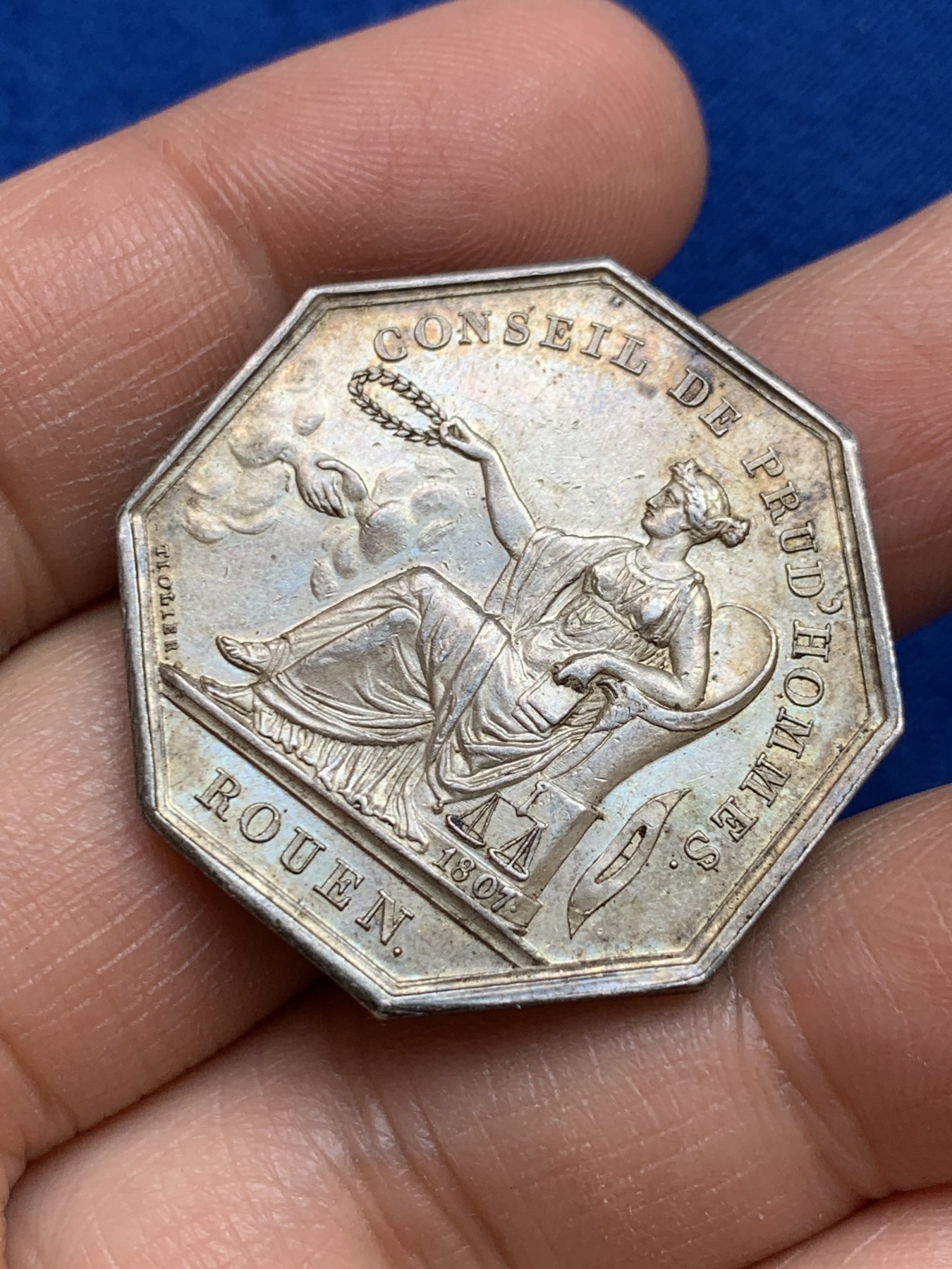 《竞宝斋》第237场- 周日，周一，周二，周日 疯狂4连拍 (全场包邮) 法国八角银章，鲁昂法庭咨询，15.48g，32.6mm，早期无边铭