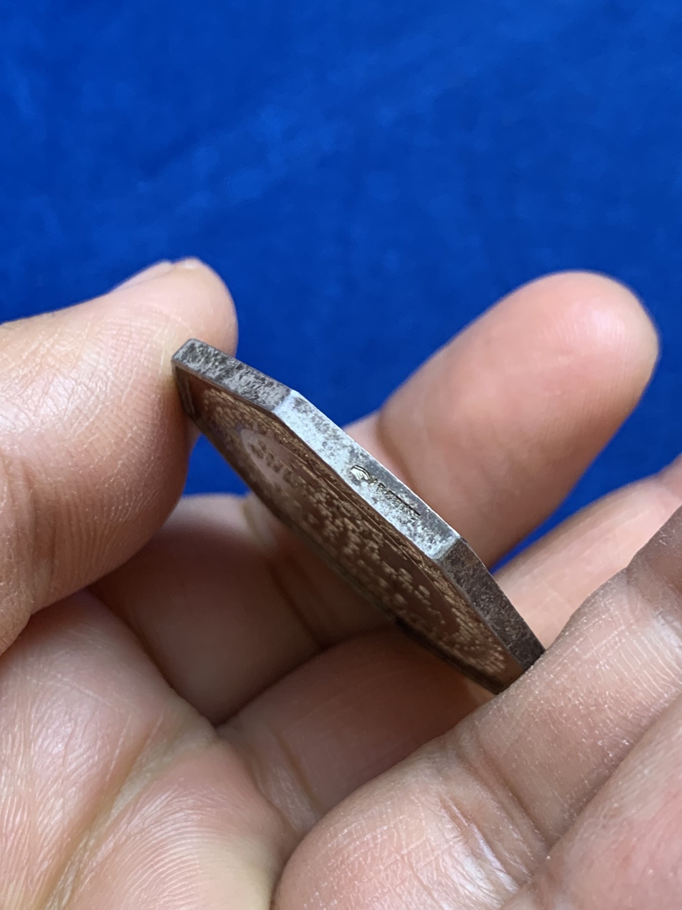 《竞宝斋》第237场- 周日，周一，周二，周日 疯狂4连拍 (全场包邮) 法国 1845-1860 八角银质代币，保险信用联盟，高浮雕，少见女性形象墨丘利 手指边铭 19.26克 34.5毫米