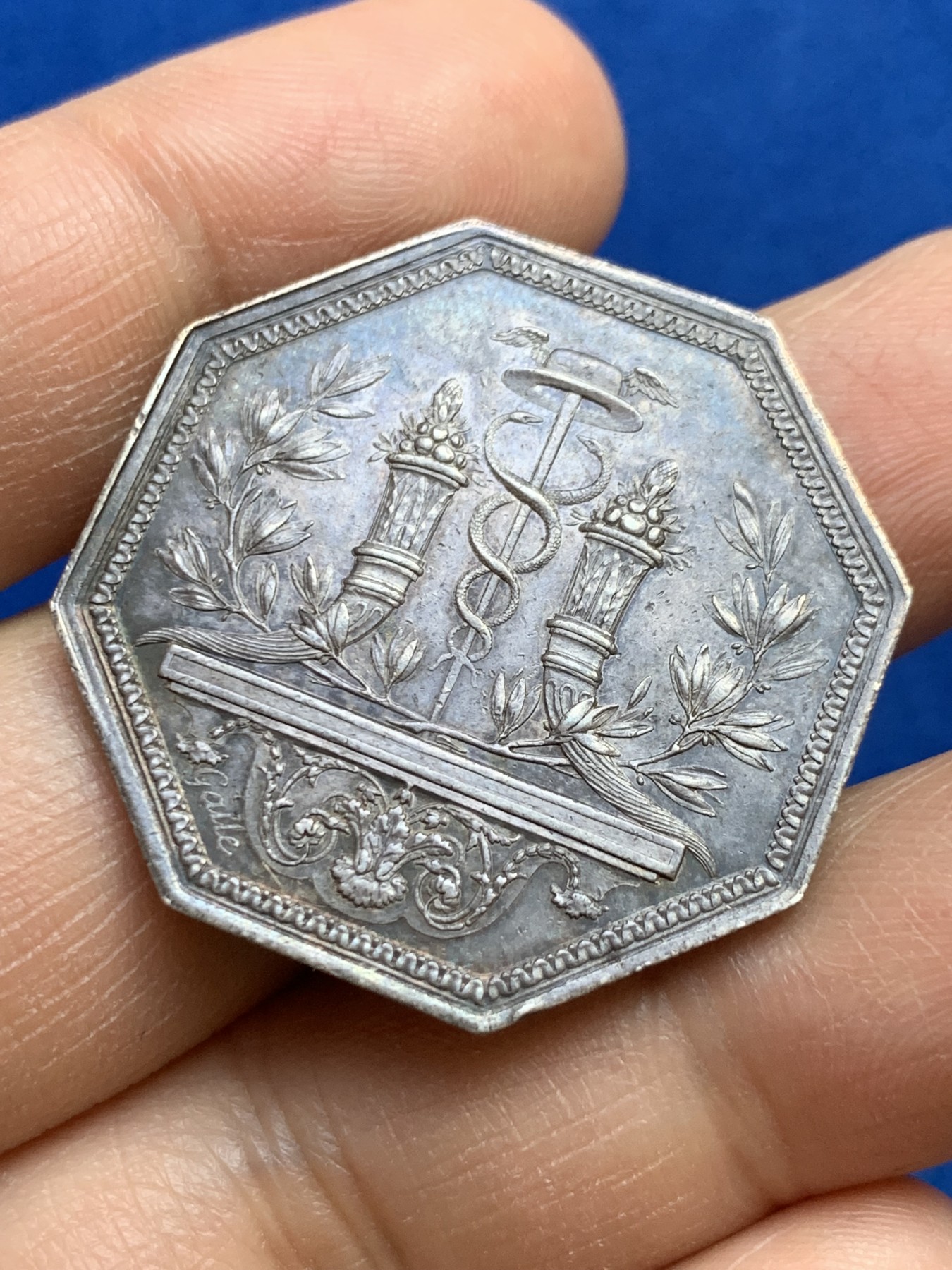 《竞宝斋》第237场- 周日，周一，周二，周日 疯狂4连拍 (全场包邮) 法国八角银质代币，帝国折扣柜台，14.94g，33.9mm，早期无边铭