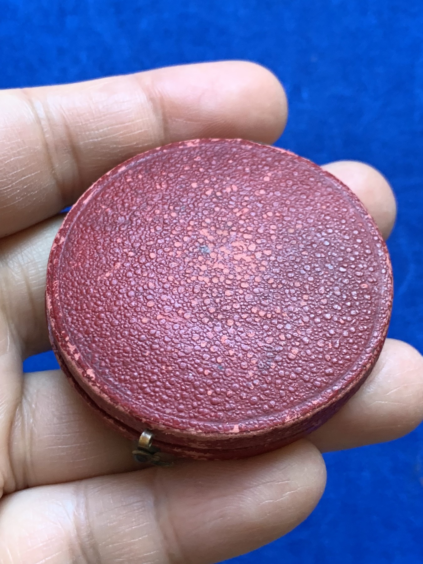 《竞宝斋》第237场- 周日，周一，周二，周日 疯狂4连拍 (全场包邮) 法国O.ROTY 1896年“SEMPER”永恒的爱 爱情与婚姻纪念银章，32.86g，41.3mm，丰饶角边铭，手工刻字