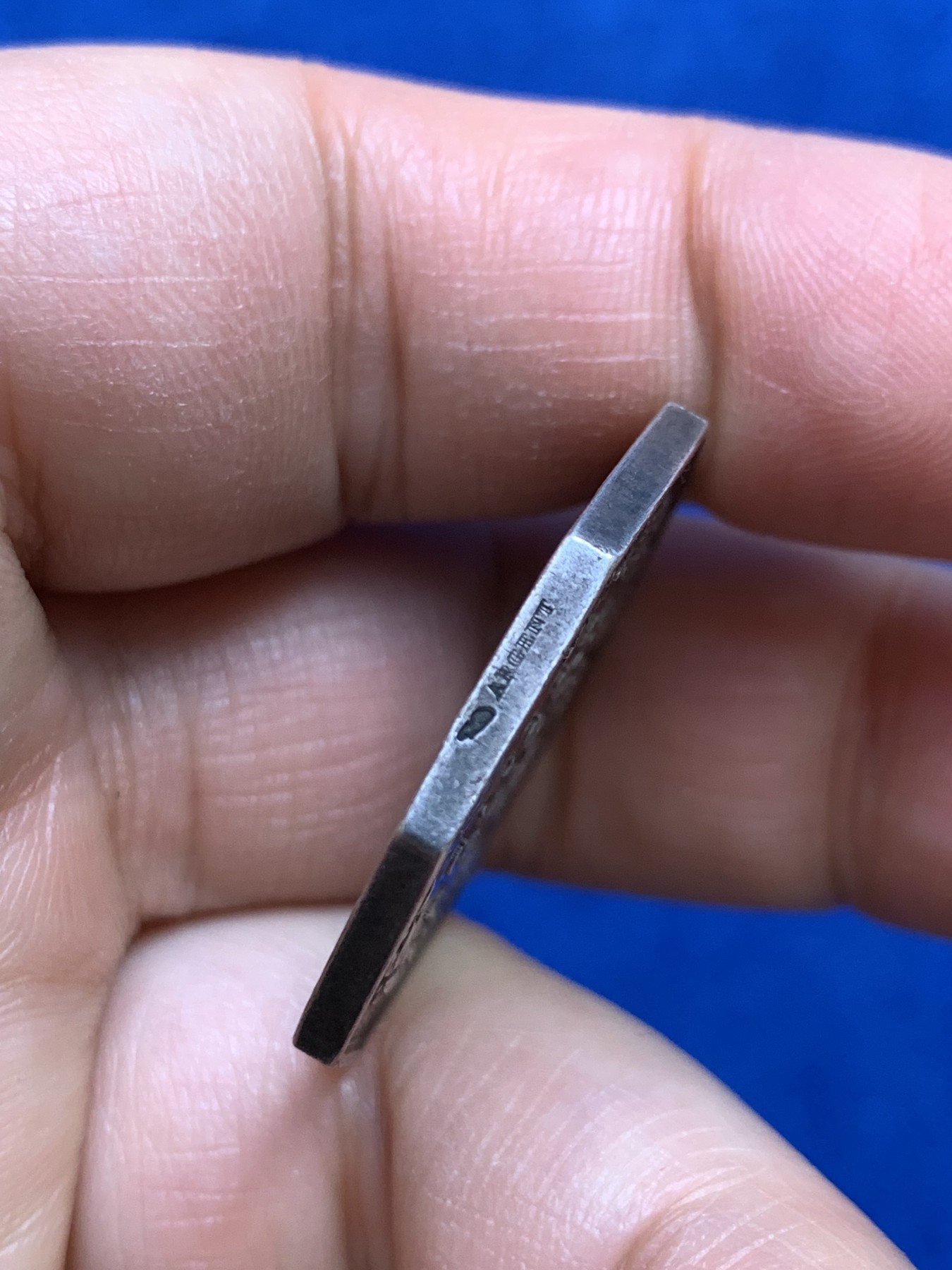 《竞宝斋》第237场- 周日，周一，周二，周日 疯狂4连拍 (全场包邮) 法国普瓦捷储蓄银行八角银质代币，14.778g，30.2mm，丰饶角边铭