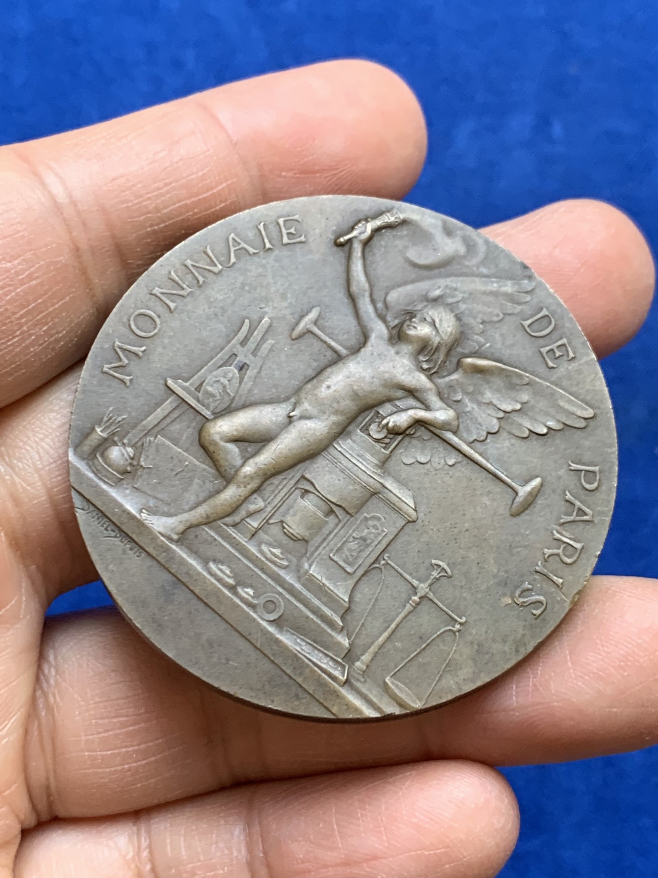 《竞宝斋》第237场- 周日，周一，周二，周日 疯狂4连拍 (全场包邮) 法国“云上天使”巴黎造币厂铜章，59.51g，50.3mm，丰饶角铜标