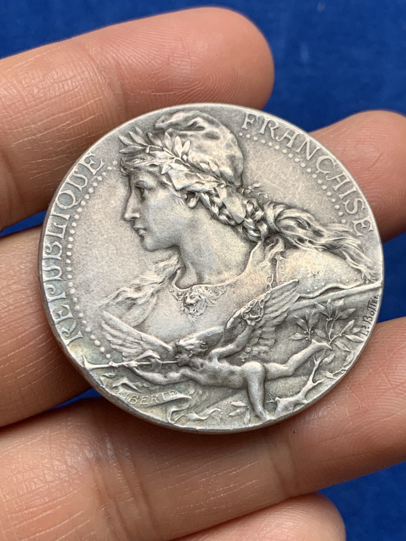 《竞宝斋》第237场- 周日，周一，周二，周日 疯狂4连拍 (全场包邮) 法国玛丽安娜银章，卢瓦尔-谢尔省农业展，33.53g，40mm，丰饶角边铭，边有轻磕