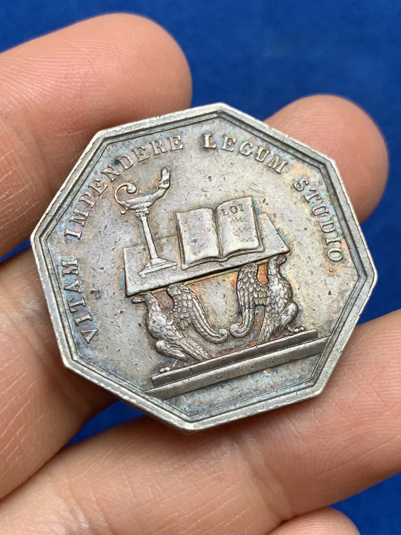 《竞宝斋》第237场- 周日，周一，周二，周日 疯狂4连拍 (全场包邮) 法国八角银质代币，上诉法院和法律辩护，16.73g，33.5mm，早期无边铭