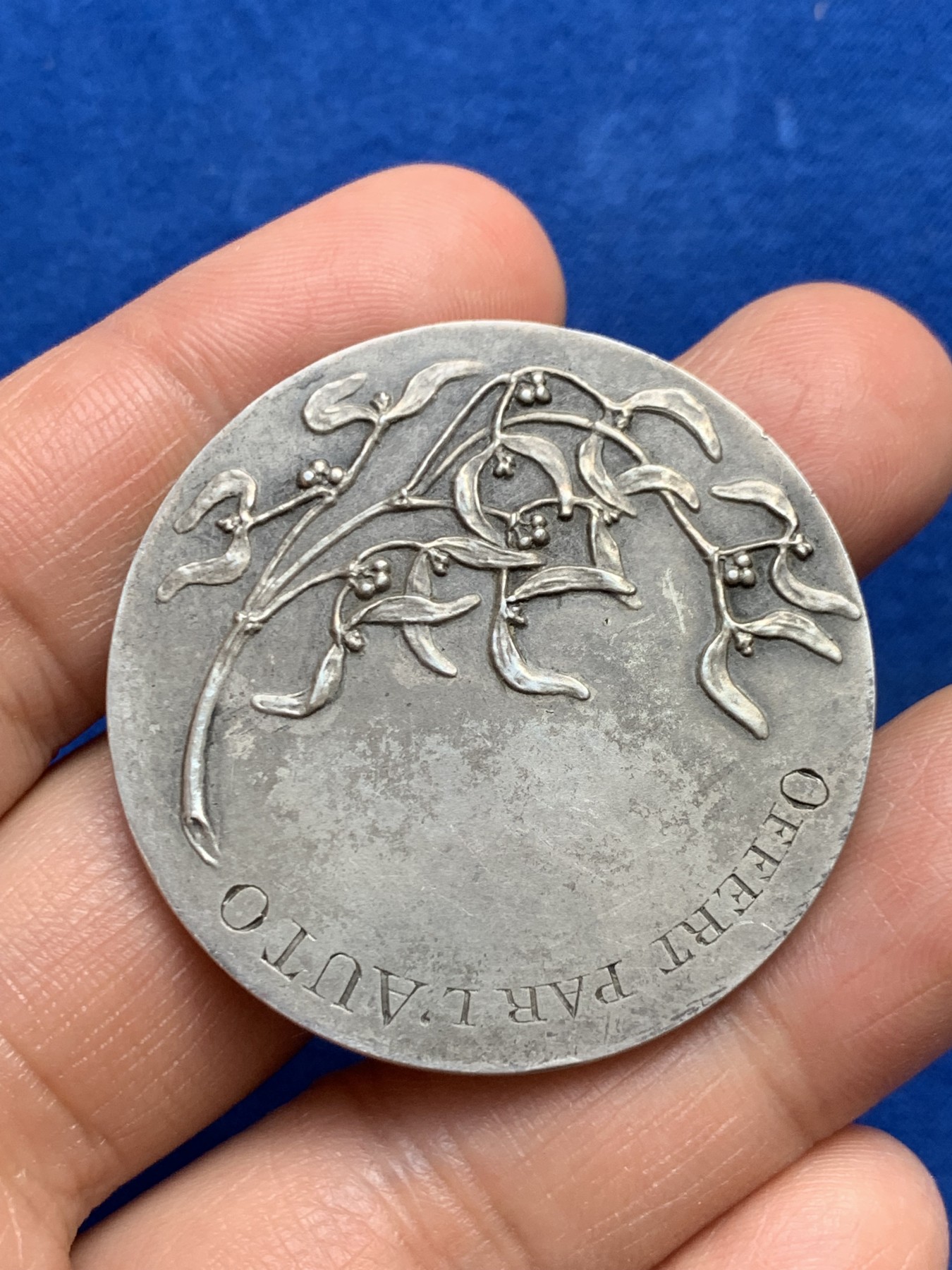 《竞宝斋》第237场- 周日，周一，周二，周日 疯狂4连拍 (全场包邮) 法国银章，由汽车提供，32.35g，41.2mm，野猪头+菱形银标