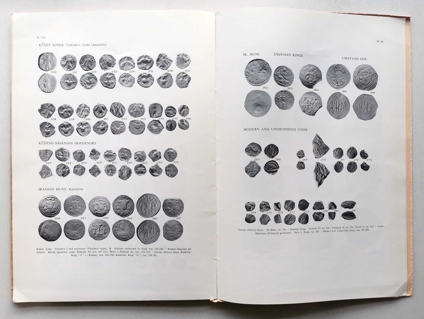 凡希社世界钱币微拍第二百五十九期 布特卡拉一号遗址出土钱币资料集 密执根大学馆藏图书