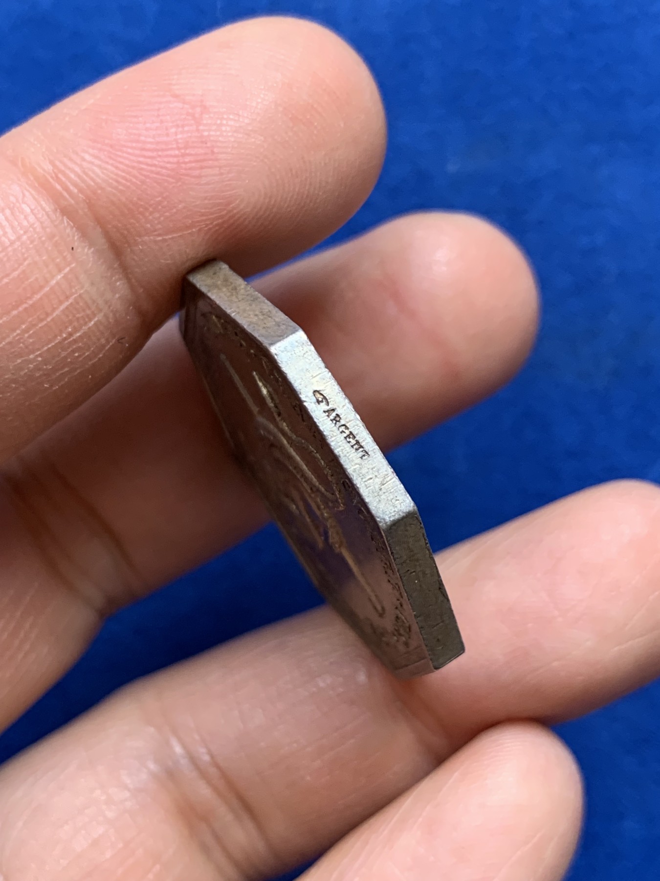 《竞宝斋》第237场- 周日，周一，周二，周日 疯狂4连拍 (全场包邮) 法国特雷武公证处八角银质代币，17.63g，32mm，手指边铭