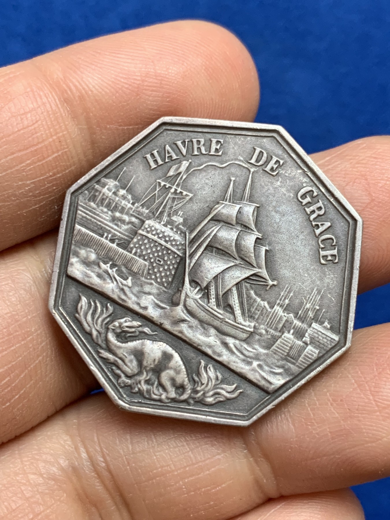 《竞宝斋》第237场- 周日，周一，周二，周日 疯狂4连拍 (全场包邮) 法国勒阿弗尔商会八角银质代币，17.11g，32.3mm，丰饶角+1AR边铭