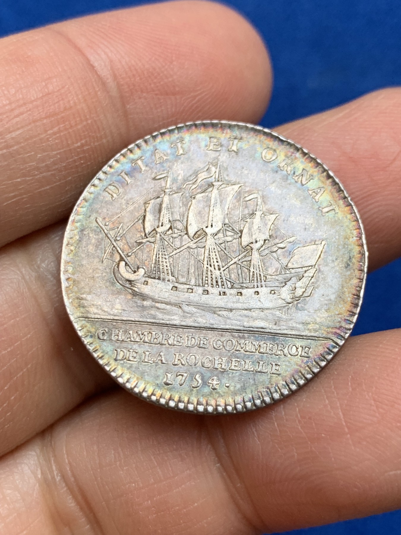 《竞宝斋》第237场- 周日，周一，周二，周日 疯狂4连拍 (全场包邮) 法国1754年路易十五拉罗谢尔市银代币，7.35g，28.6mm