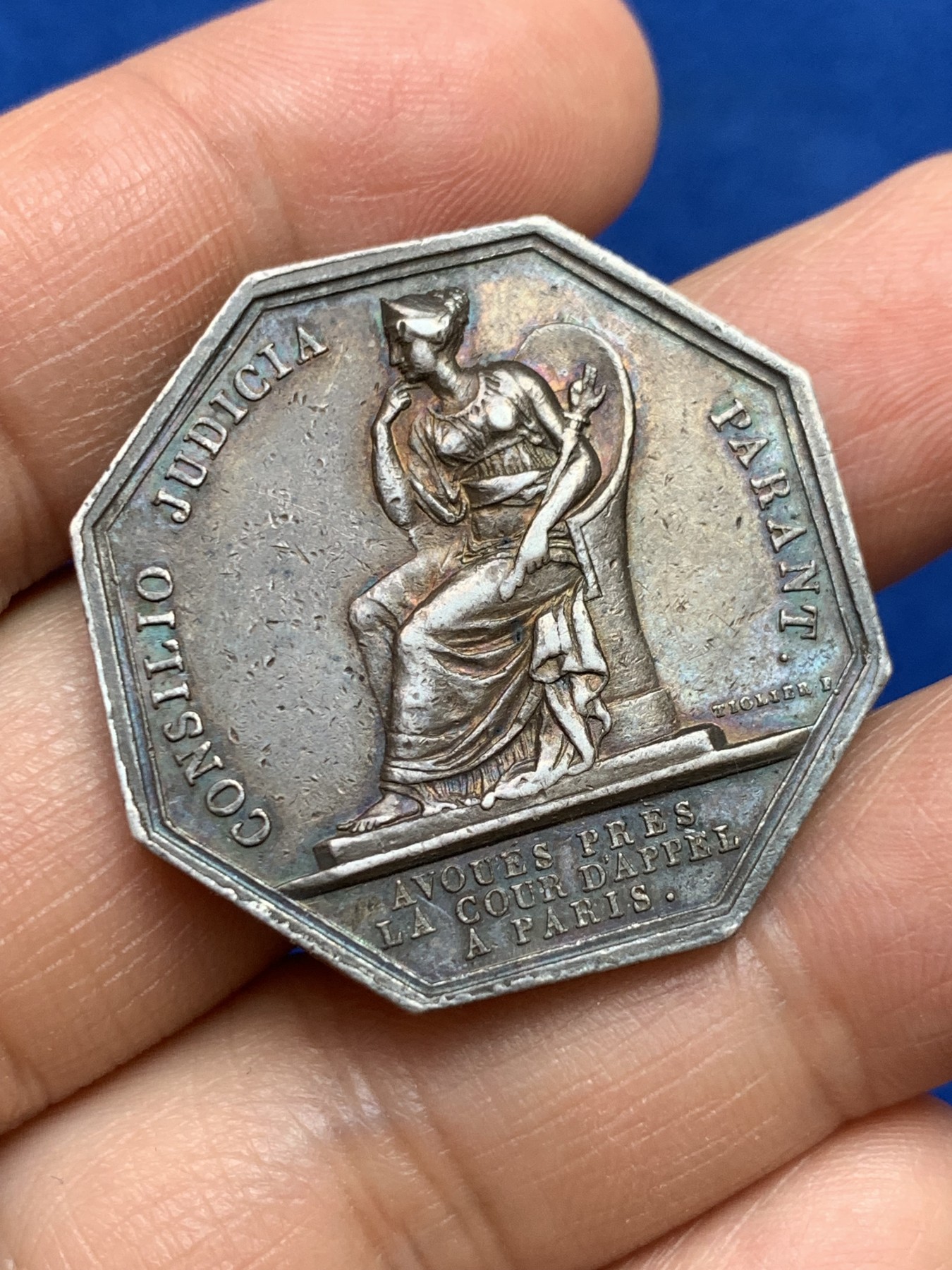 《竞宝斋》第237场- 周日，周一，周二，周日 疯狂4连拍 (全场包邮) 法国八角银质代币，上诉法院和法律辩护，16.73g，33.5mm，早期无边铭