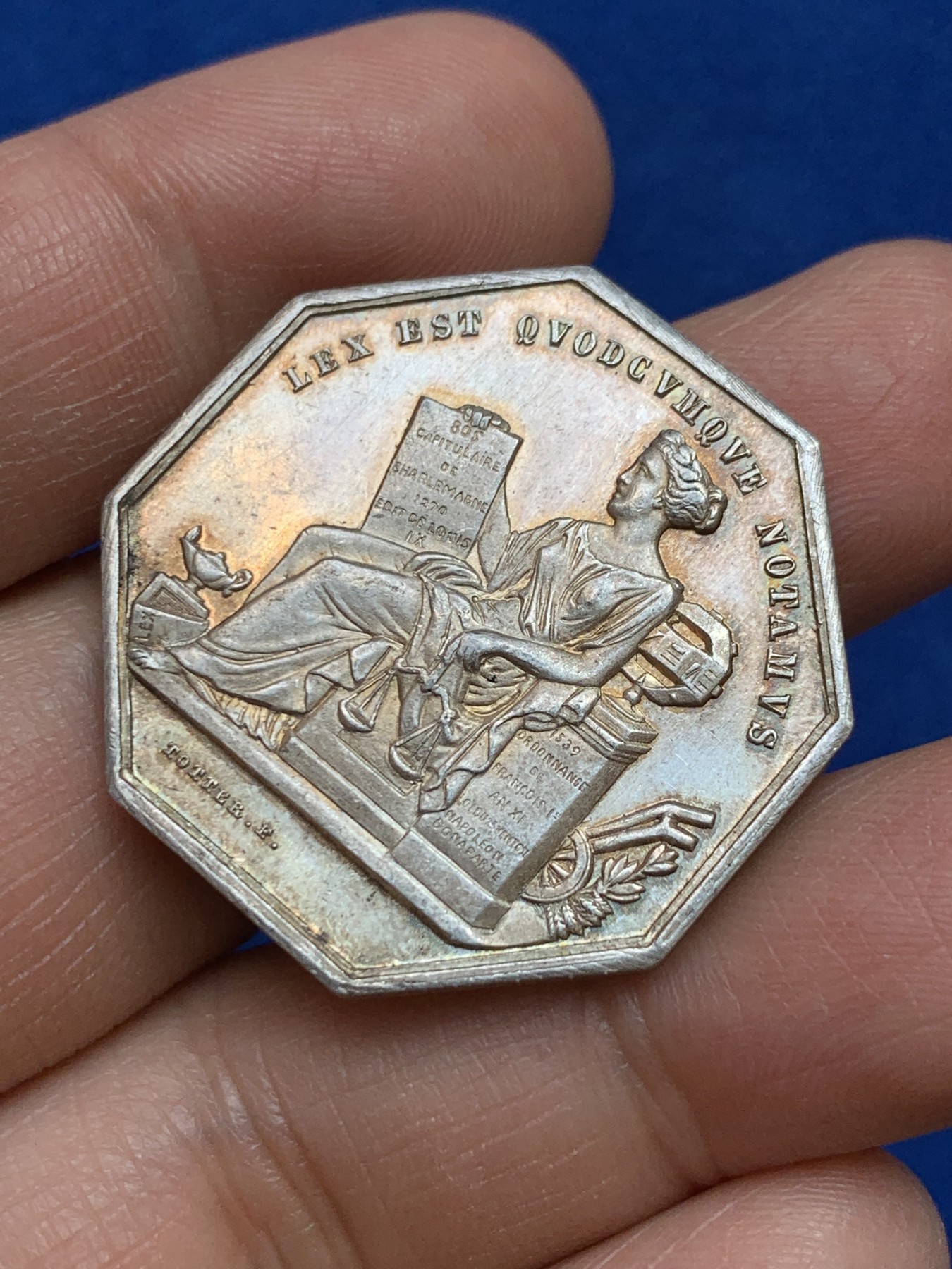 《竞宝斋》第237场- 周日，周一，周二，周日 疯狂4连拍 (全场包邮) 法国八角银章，罗纳公证处，16.73g，32.3mm，丰饶角边铭