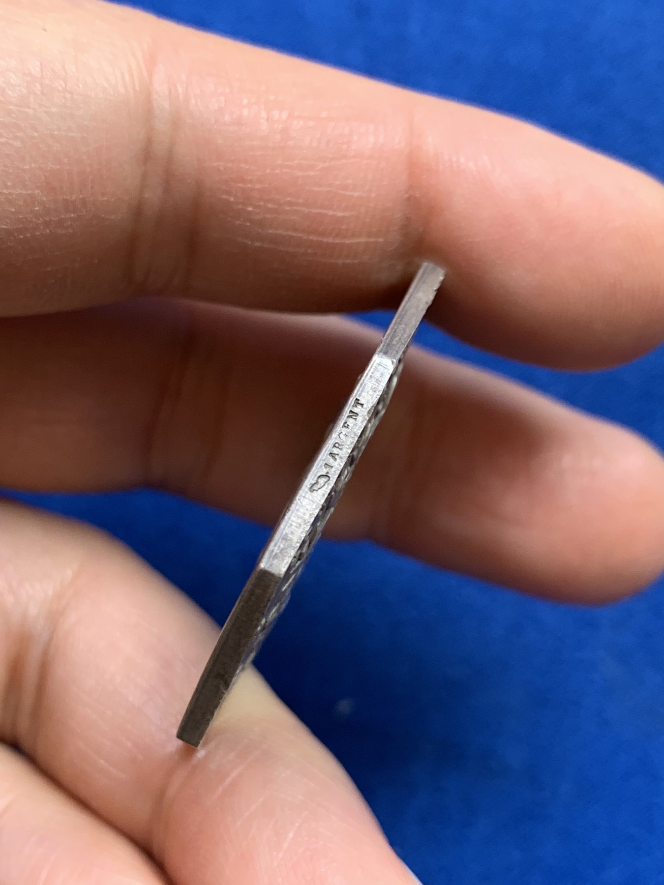 《竞宝斋》第237场- 周日，周一，周二，周日 疯狂4连拍 (全场包邮) 法国八角银质jeton，工商信贷银行，21.97g，37.4mm，丰饶角1AR边铭