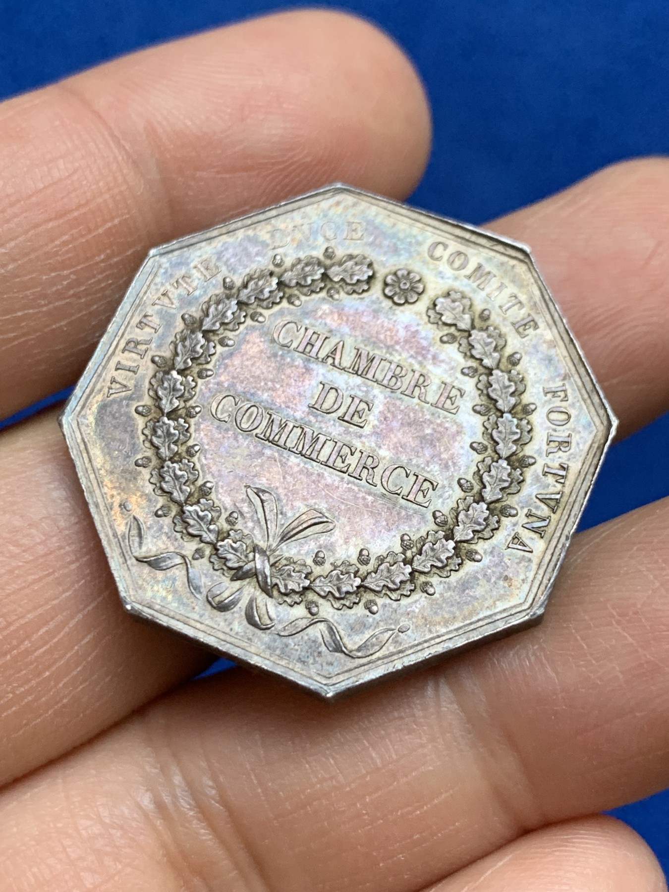 《竞宝斋》第237场- 周日，周一，周二，周日 疯狂4连拍 (全场包邮) 法国八角银章，里昂商会，16.46g，31.8mm，蜜蜂边铭