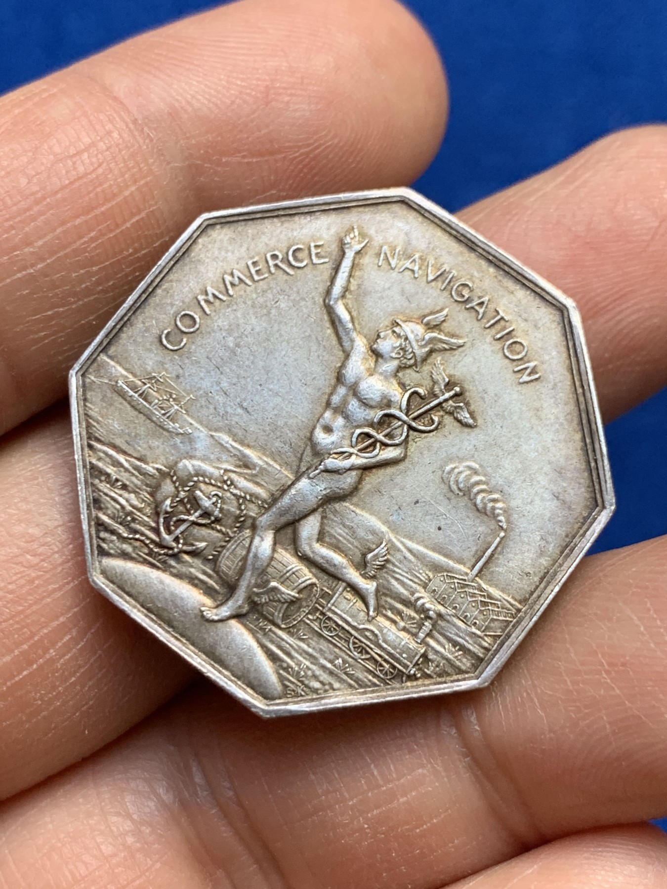 《竞宝斋》第237场- 周日，周一，周二，周日 疯狂4连拍 (全场包邮) 法国八角银质代币，罗纳商会，奔跑的墨丘利，16.45g，32mm，丰饶角边铭