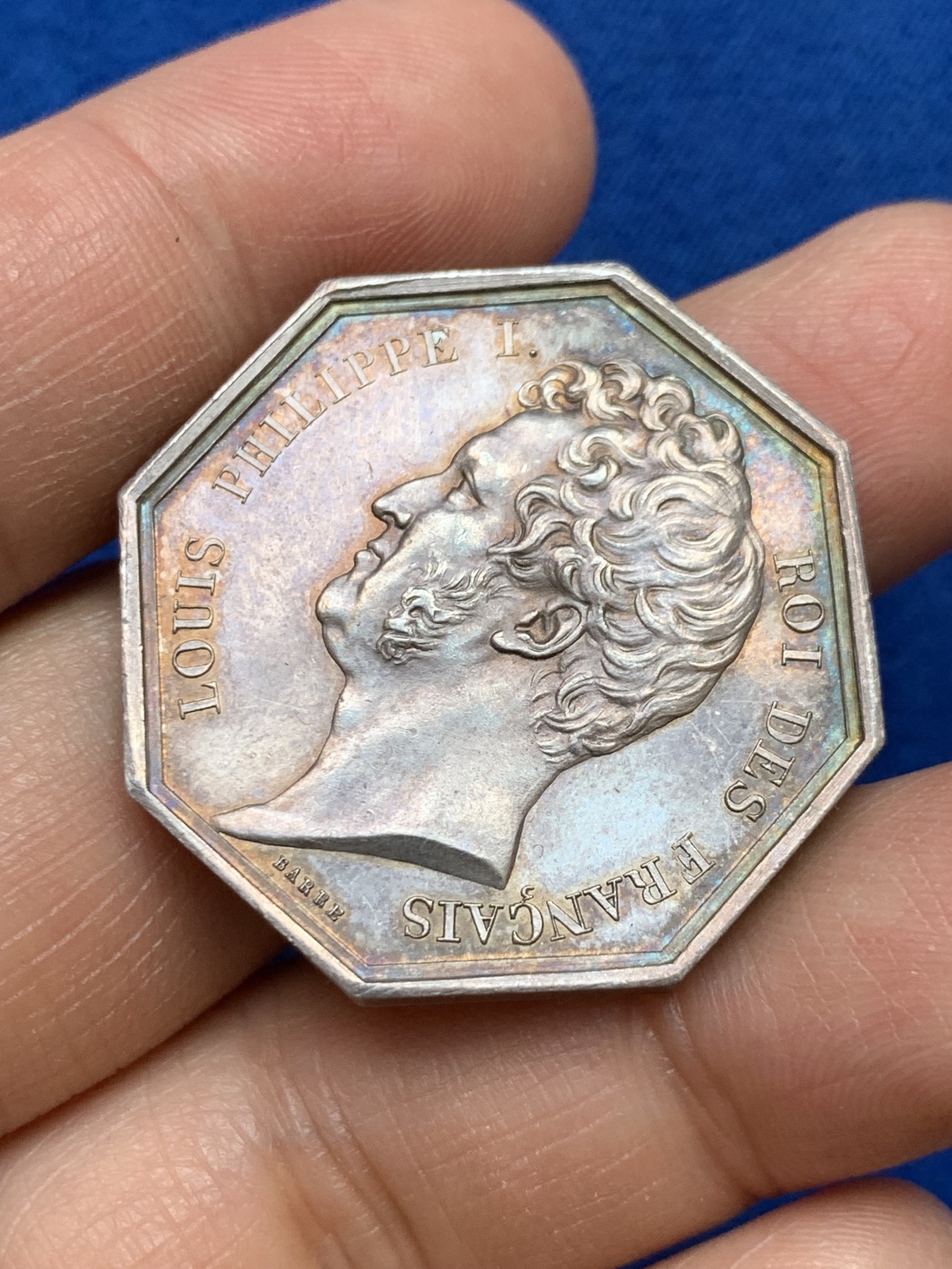 《竞宝斋》第237场- 周日，周一，周二，周日 疯狂4连拍 (全场包邮) 法国波尔多商会八角银质代币，20.52g，33.3mm，早期无边铭