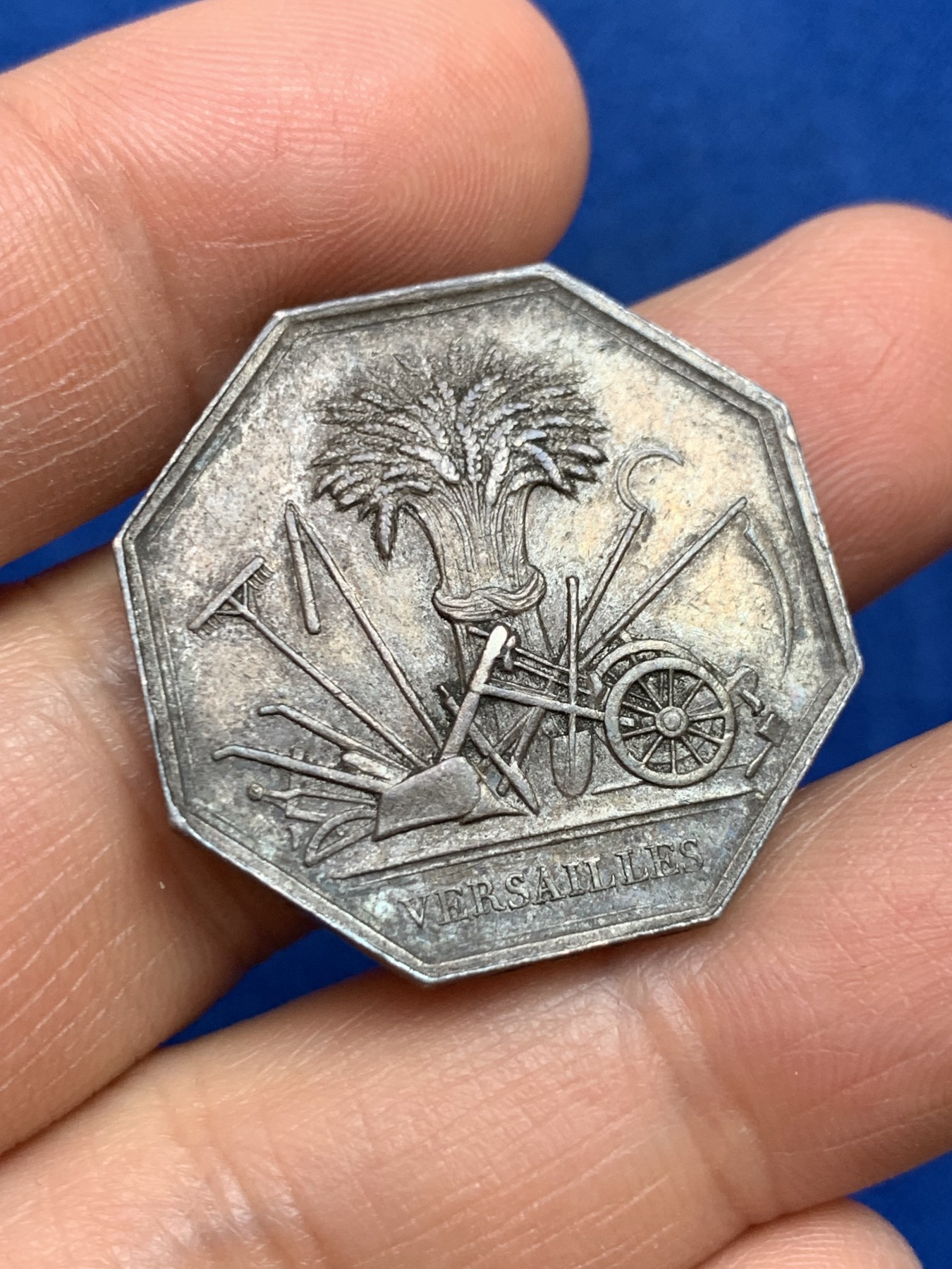 《竞宝斋》第237场- 周日，周一，周二，周日 疯狂4连拍 (全场包邮) 法国八角银质代币，塞纳河和瓦兹省的帝国农业和艺术，11.57g，29.2mm，蜜蜂边铭