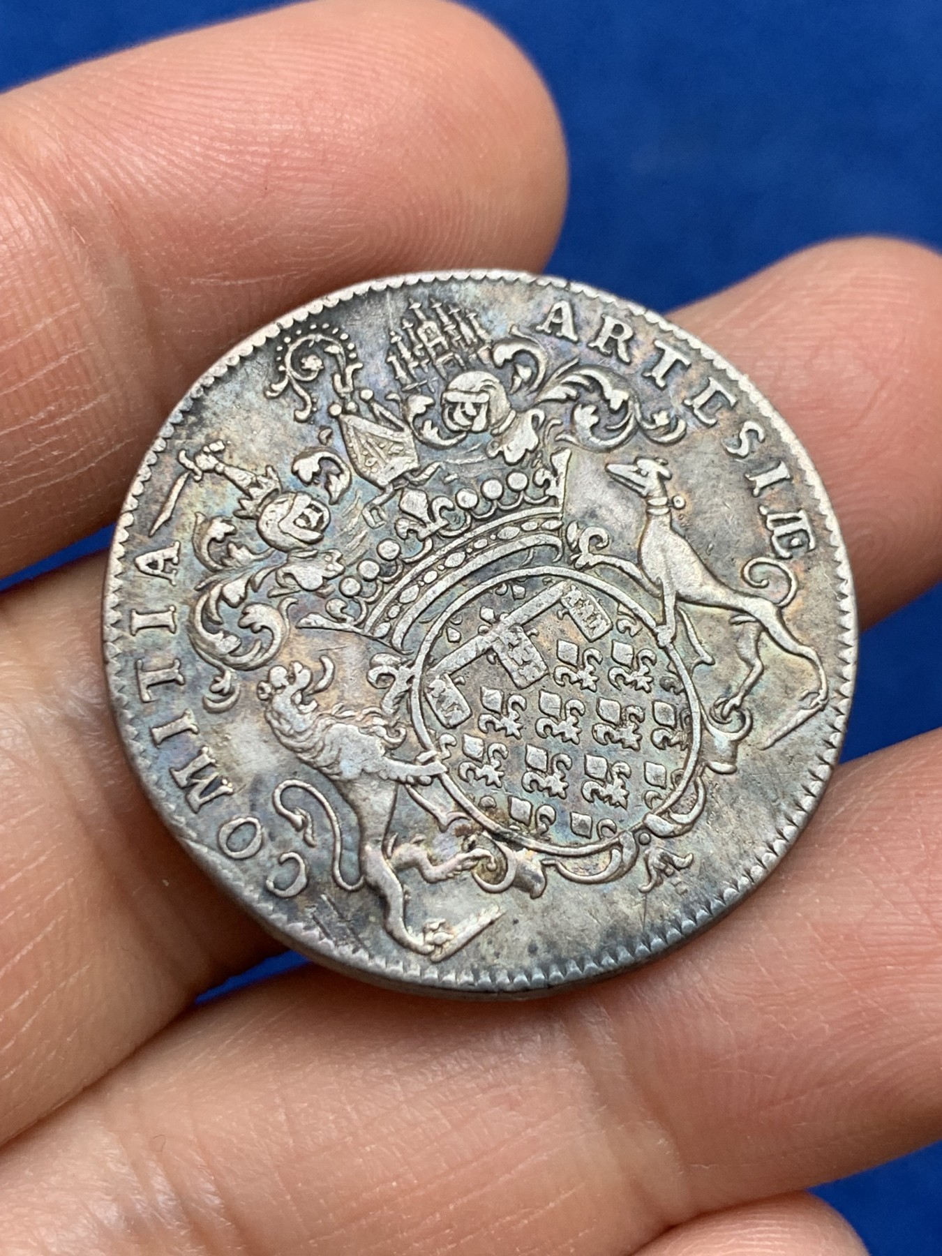 《竞宝斋》第237场- 周日，周一，周二，周日 疯狂4连拍 (全场包邮) 法国路易十五时期阿图瓦州银质jeton，10.11g，30.8mm