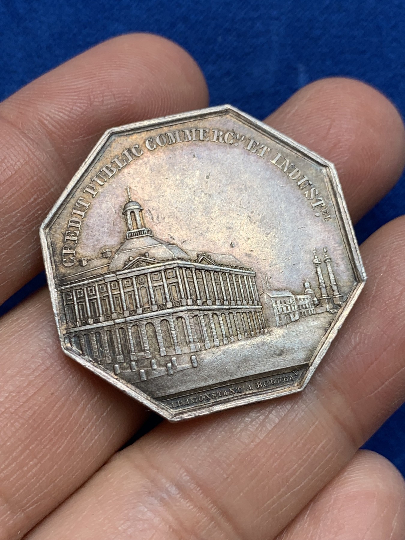 《竞宝斋》第237场- 周日，周一，周二，周日 疯狂4连拍 (全场包邮) 法国 1845-1860 八角银质代币，波尔多证券交易公司，手指边铭 18.20克，34.5毫米