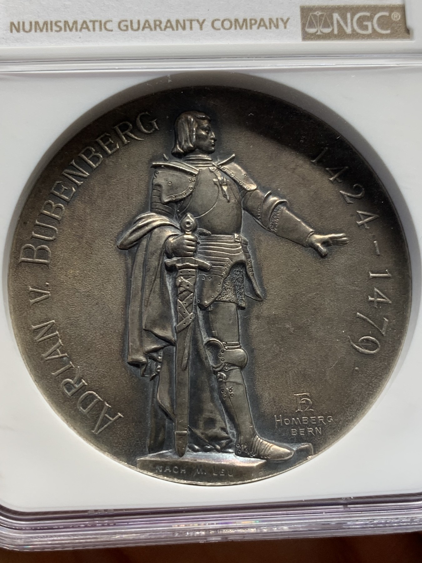 《竞宝斋》第237场- 周日，周一，周二，周日 疯狂4连拍 (全场包邮) NGC MS62 瑞士 1897 伯尔尼射击节 大银章 黑灰色包浆 细节好 熊的绒毛可见 