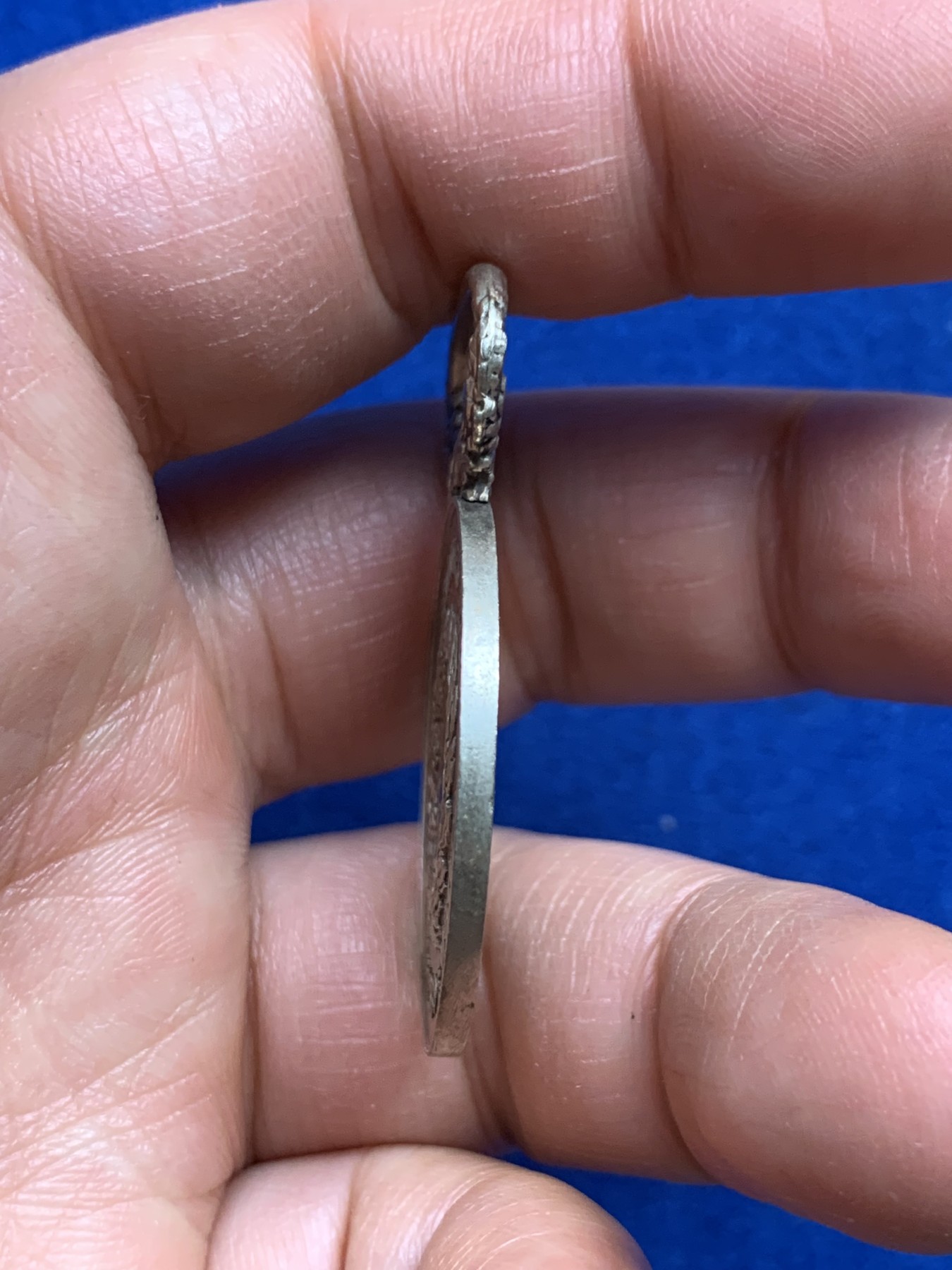 《竞宝斋》第237场- 周日，周一，周二，周日 疯狂4连拍 (全场包邮) 法国黄金海岸救生员银奖章，11.62g，31mm