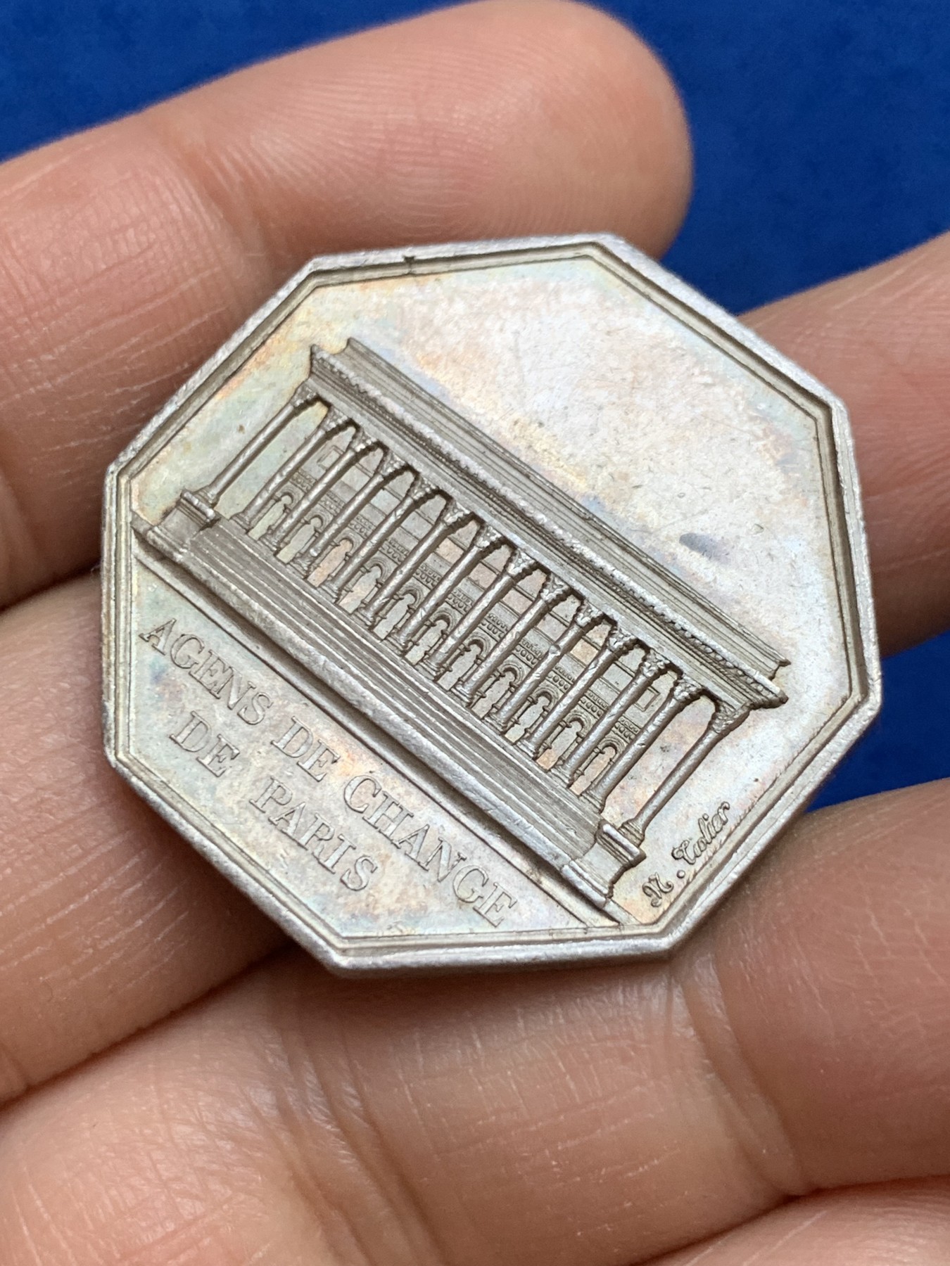 《竞宝斋》第237场- 周日，周一，周二，周日 疯狂4连拍 (全场包邮) 法国八角银章，巴黎证券交易所，17.64g，33.3mm，1832年之前早期无边铭