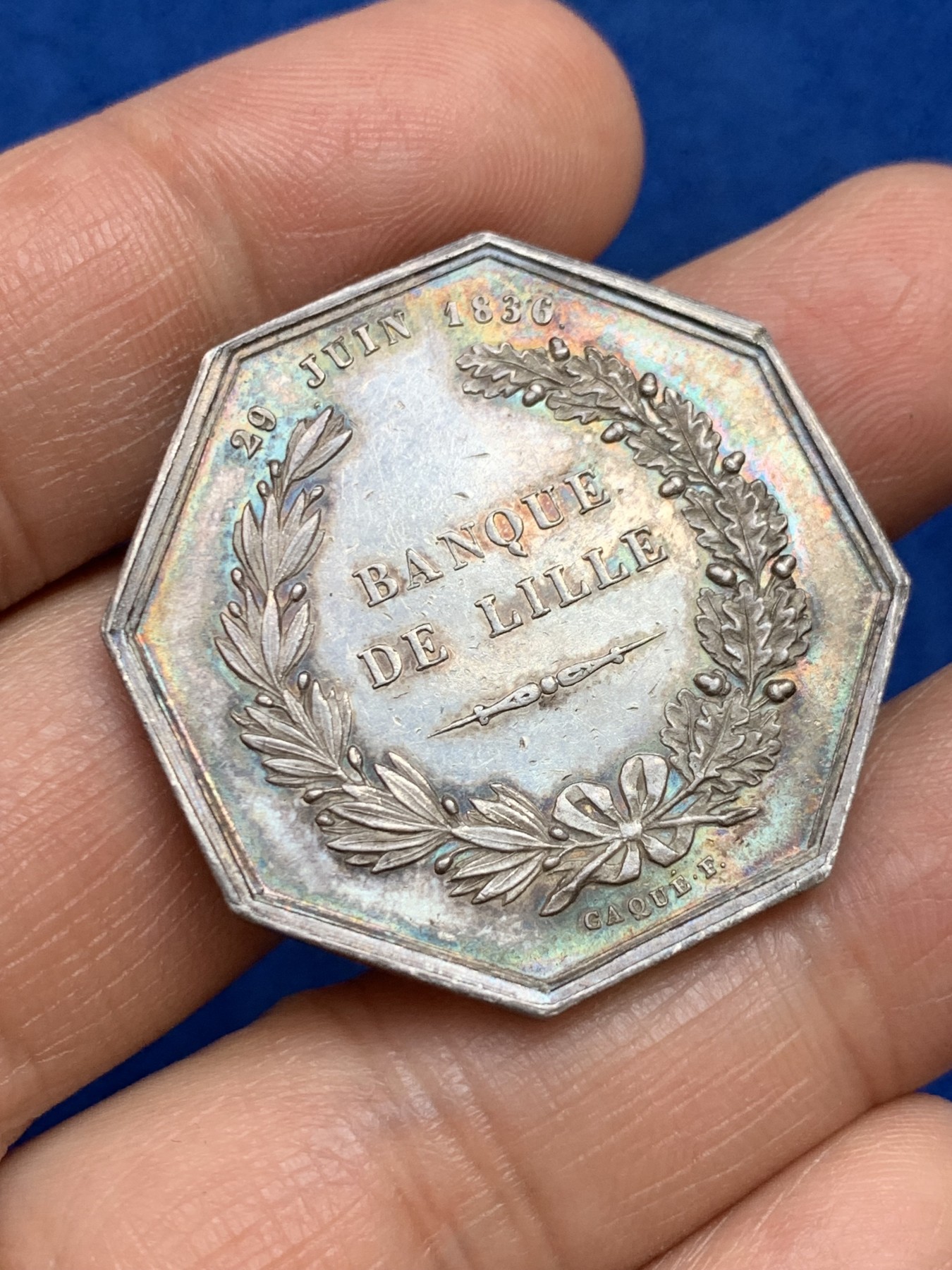 《竞宝斋》第237场- 周日，周一，周二，周日 疯狂4连拍 (全场包邮) 法国八角银章，里尔银行，18.43g，34.5mm，蜜蜂边铭