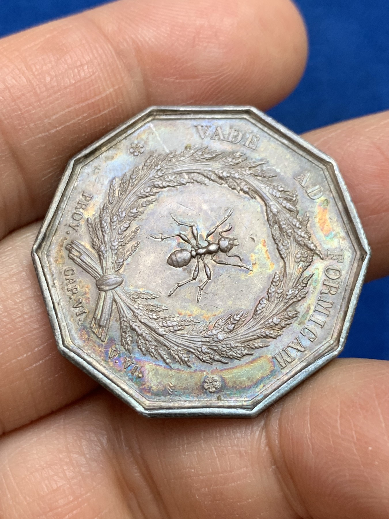 《竞宝斋》第237场- 周日，周一，周二，周日 疯狂4连拍 (全场包邮) 法国十角银质jeton代币，里昂储蓄银行，铭文“如蚂蚁般一点点储蓄”，15.72g，32.7mm，手指边铭