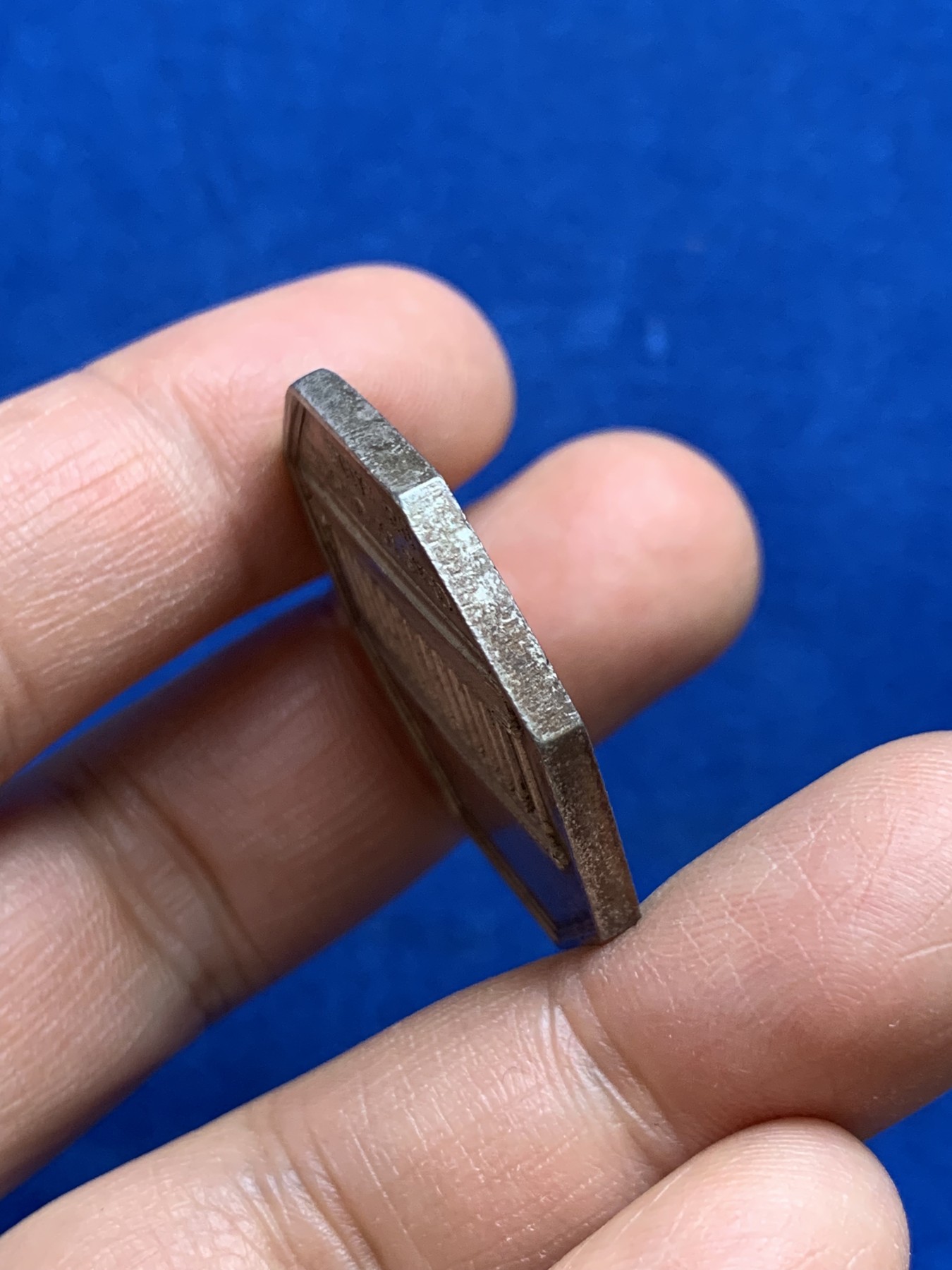 《竞宝斋》第237场- 周日，周一，周二，周日 疯狂4连拍 (全场包邮) 法国八角银章，巴黎证券交易所，17.64g，33.3mm，1832年之前早期无边铭