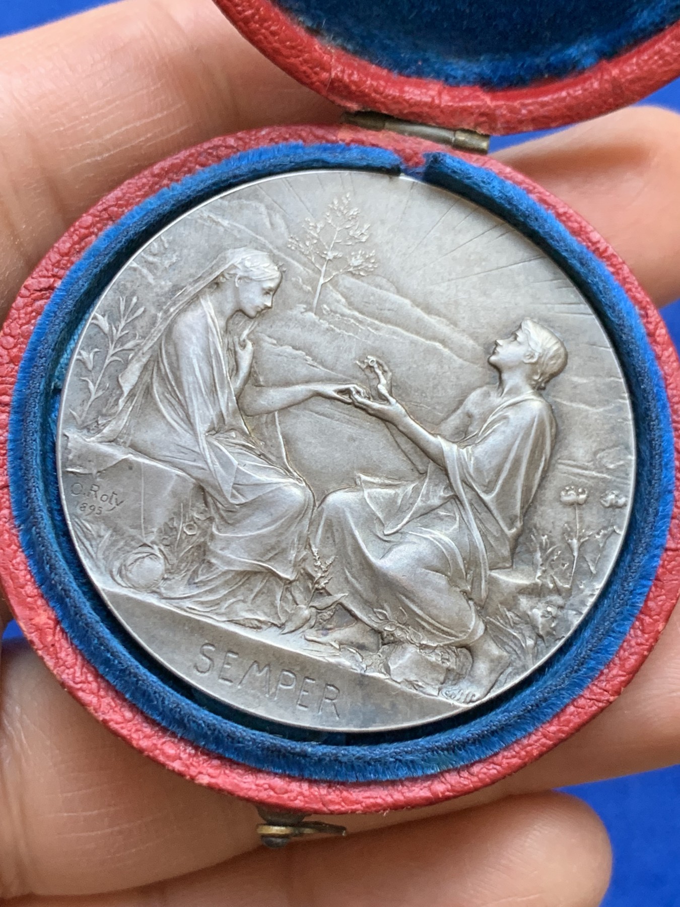 《竞宝斋》第237场- 周日，周一，周二，周日 疯狂4连拍 (全场包邮) 法国O.ROTY 1896年“SEMPER”永恒的爱 爱情与婚姻纪念银章，32.86g，41.3mm，丰饶角边铭，手工刻字