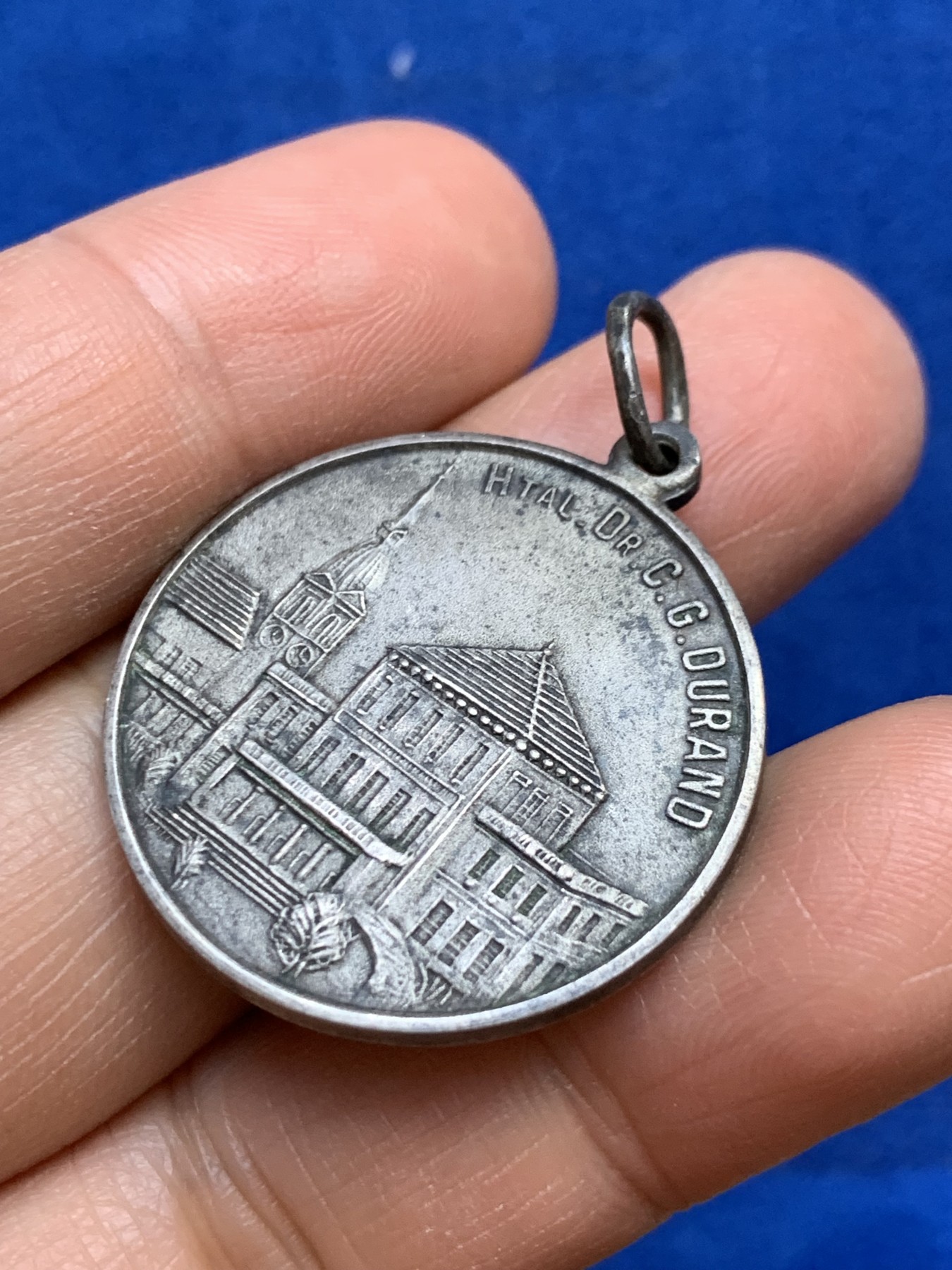 《竞宝斋》第237场- 周日，周一，周二，周日 疯狂4连拍 (全场包邮) 法国1987年杜兰德医院银章，12.8g，30.2mm，含银90%