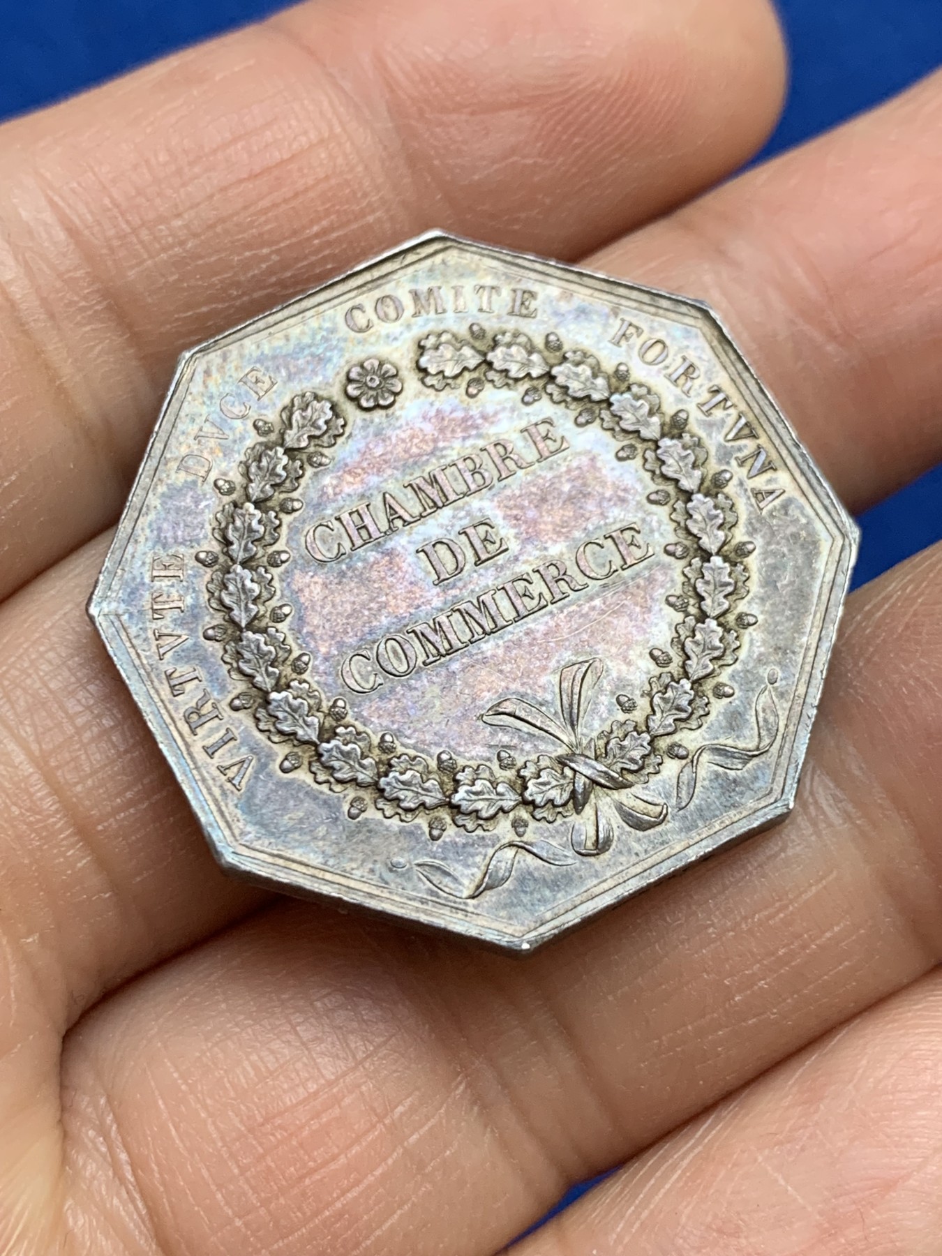 《竞宝斋》第237场- 周日，周一，周二，周日 疯狂4连拍 (全场包邮) 法国八角银章，里昂商会，16.46g，31.8mm，蜜蜂边铭