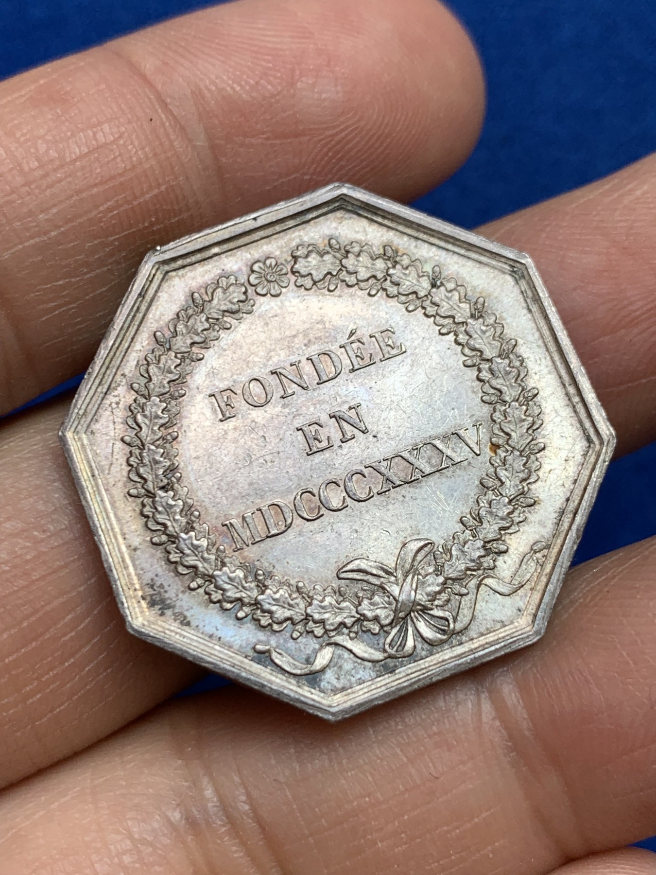 《竞宝斋》第237场- 周日，周一，周二，周日 疯狂4连拍 (全场包邮) 法国八角银章，里昂银行，12.59g，31mm，神灯边铭，黄油包浆，细节丰富，底板好