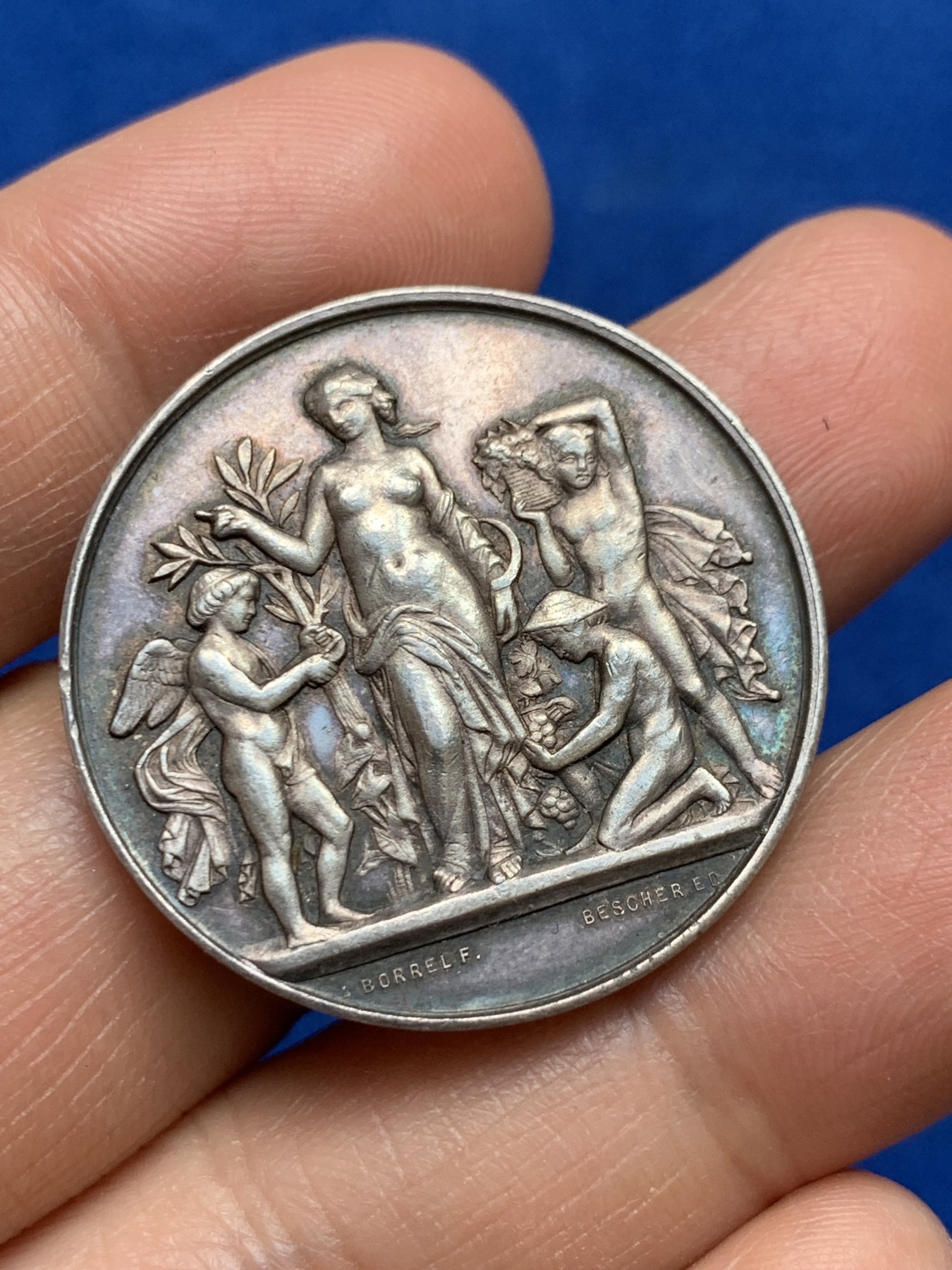 《竞宝斋》第237场- 周日，周一，周二，周日 疯狂4连拍 (全场包邮) 法国银质代币，卢瓦尔农业和葡萄栽培公司，16.09g，32.45mm，丰饶角边铭