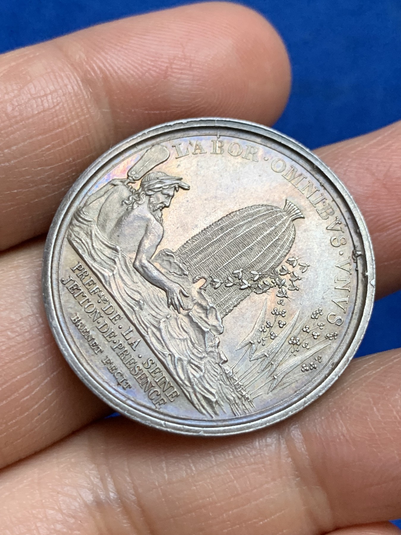 《竞宝斋》第237场- 周日，周一，周二，周日 疯狂4连拍 (全场包邮) 法国巴黎塞纳河行政区银质代币，塞纳河河神，11.33g，32.6mm，早期无边铭