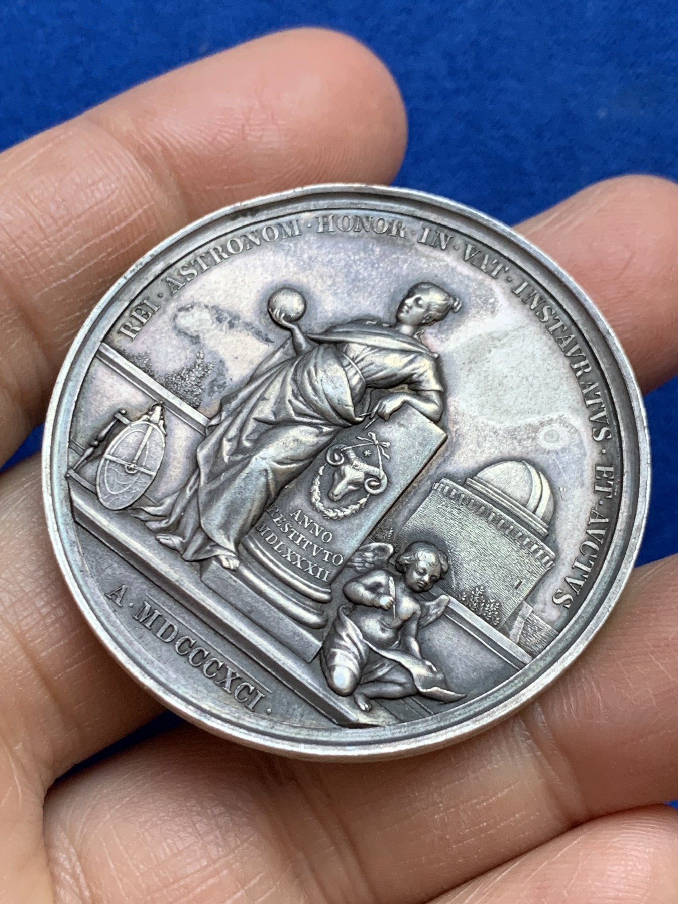 《竞宝斋》第237场- 周日，周一，周二，周日 疯狂4连拍 (全场包邮) 意大利教皇国梵蒂冈1891年列奥十三世天文学银质奖章，36.9g，43.5mm