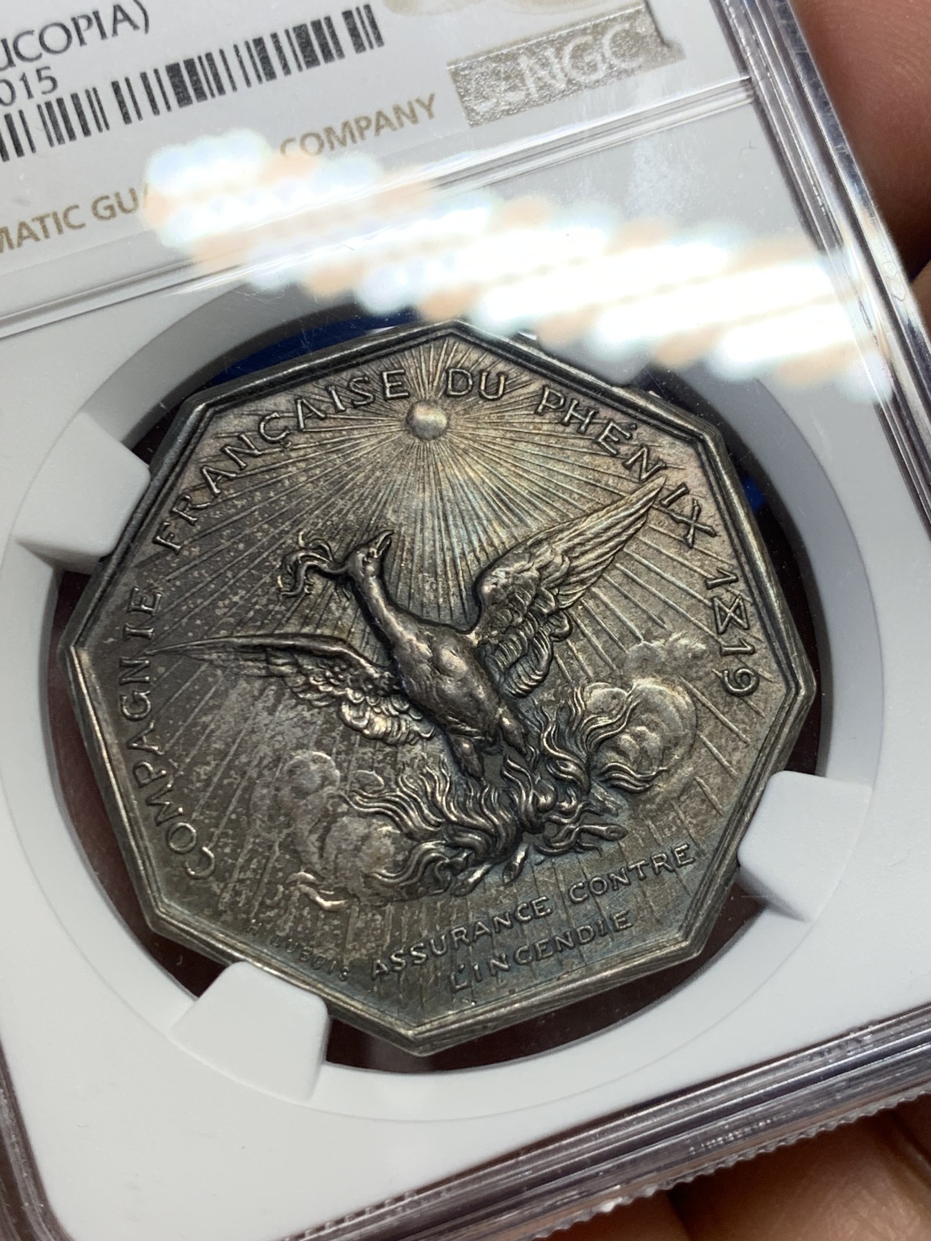 《竞宝斋》第237场- 周日，周一，周二，周日 疯狂4连拍 (全场包邮) NGC MS61 法国 1819 凤凰火灾保险公司 银质八角代币 包浆细节都很好 