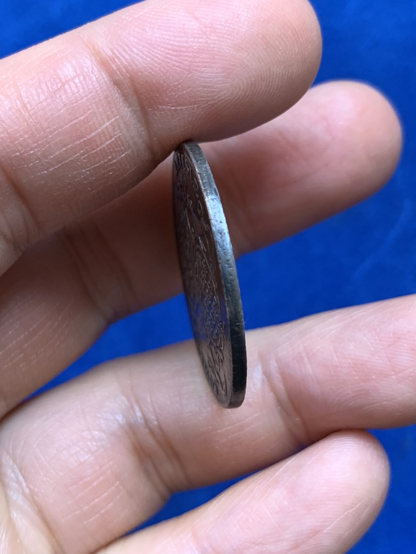 《竞宝斋》第237场- 周日，周一，周二，周日 疯狂4连拍 (全场包邮) 法国路易十五时期阿图瓦州银质jeton，10.11g，30.8mm