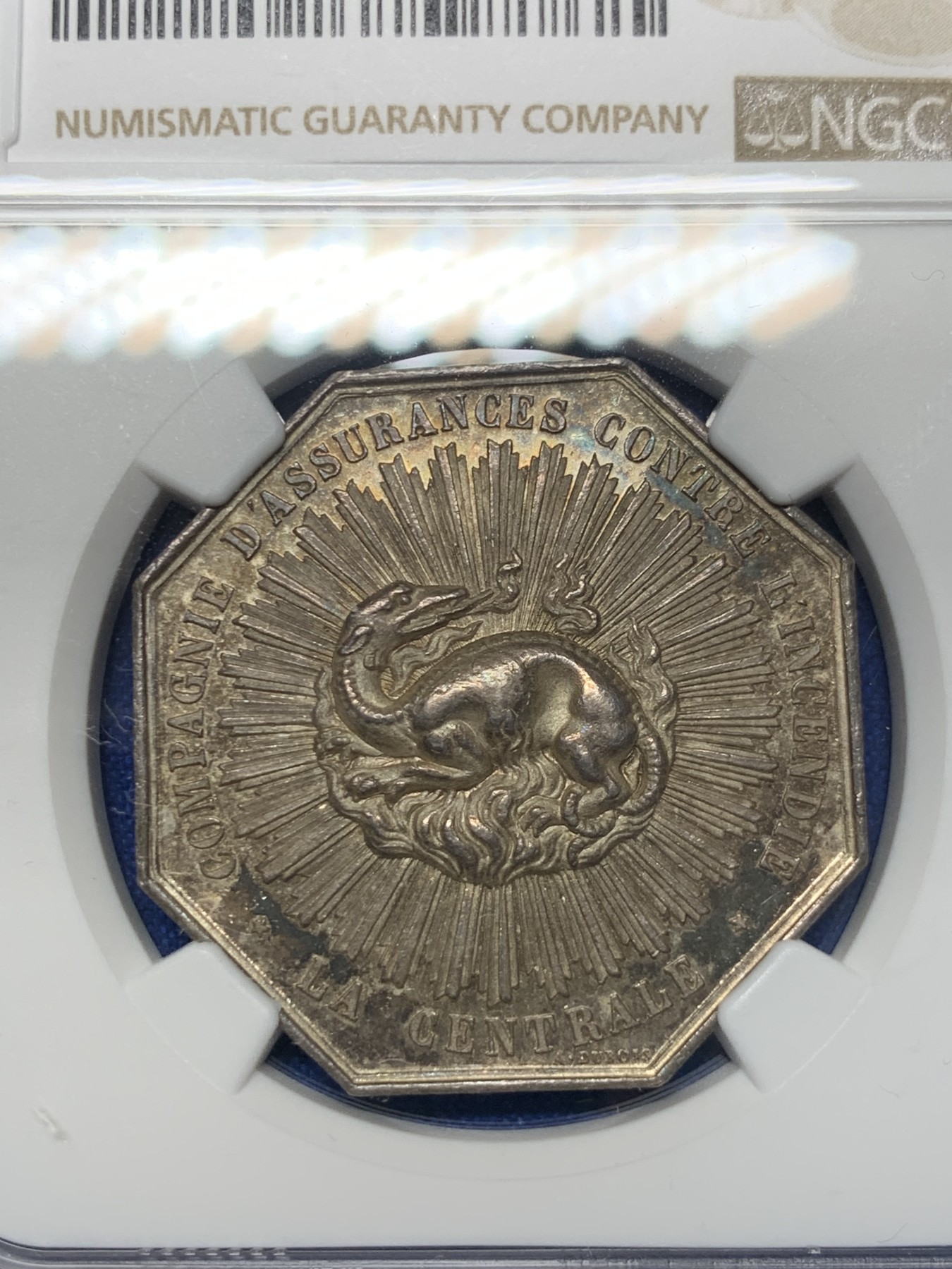 《竞宝斋》第237场- 周日，周一，周二，周日 疯狂4连拍 (全场包邮) NGC MS62 法国 1863 中央保险公司 小火龙 银质八角代币 蜜蜂边铭 漂亮  