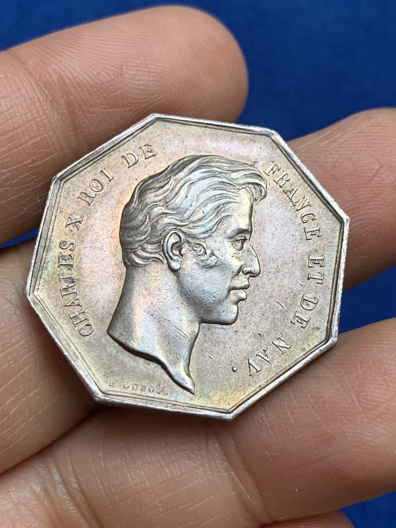 《竞宝斋》第237场- 周日，周一，周二，周日 疯狂4连拍 (全场包邮) 法国八角银质代币，奥尔良科学与艺术协会，11.76g，30.6mm，早期无边铭，云端上的太阳神阿波罗与智慧女神密涅瓦