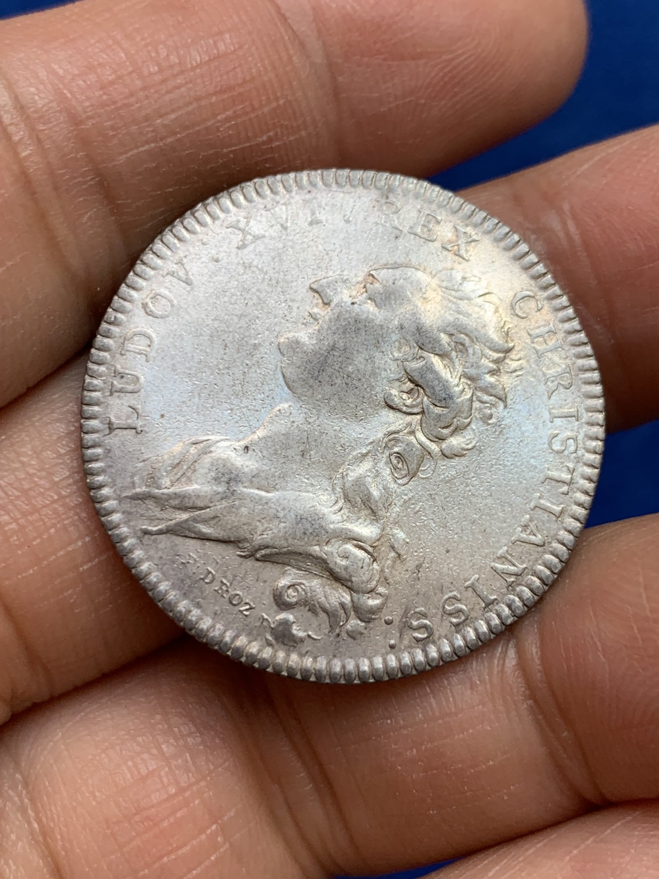 《竞宝斋》第237场- 周日，周一，周二，周日 疯狂4连拍 (全场包邮) 法国1776年路易十六时期桑斯城市和贵族法官和领事银质代币，8.60g，30.5mm